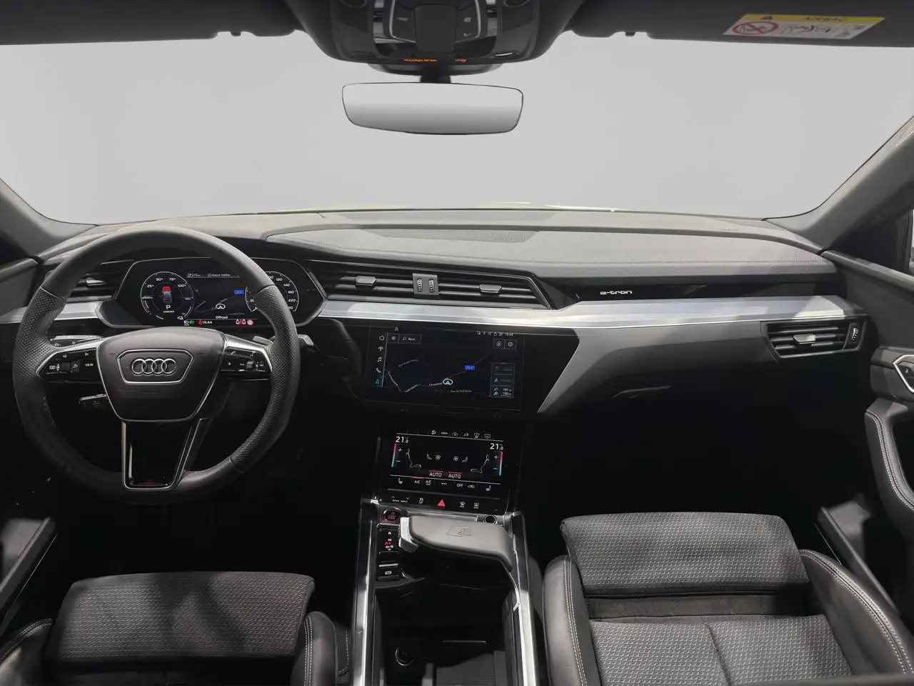 Audi e-tron S SPORTBACK ***HEAD UP DISPLAY*LED MATRIX*HEATED SEATS***, миниатюра 7