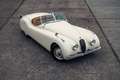 Jaguar XK 120 | Unique old restoration | Upgraded suspension Blanc - thumbnail 1