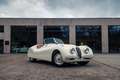 Jaguar XK 120 | Unique old restoration | Upgraded suspension Blanc - thumbnail 7
