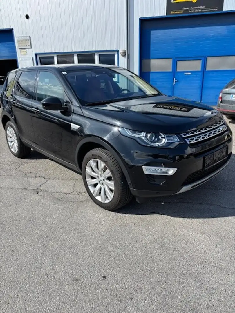 Land Rover Discovery Sport 2,0 SD4 4WD HSE Luxury Aut. Schwarz - 2