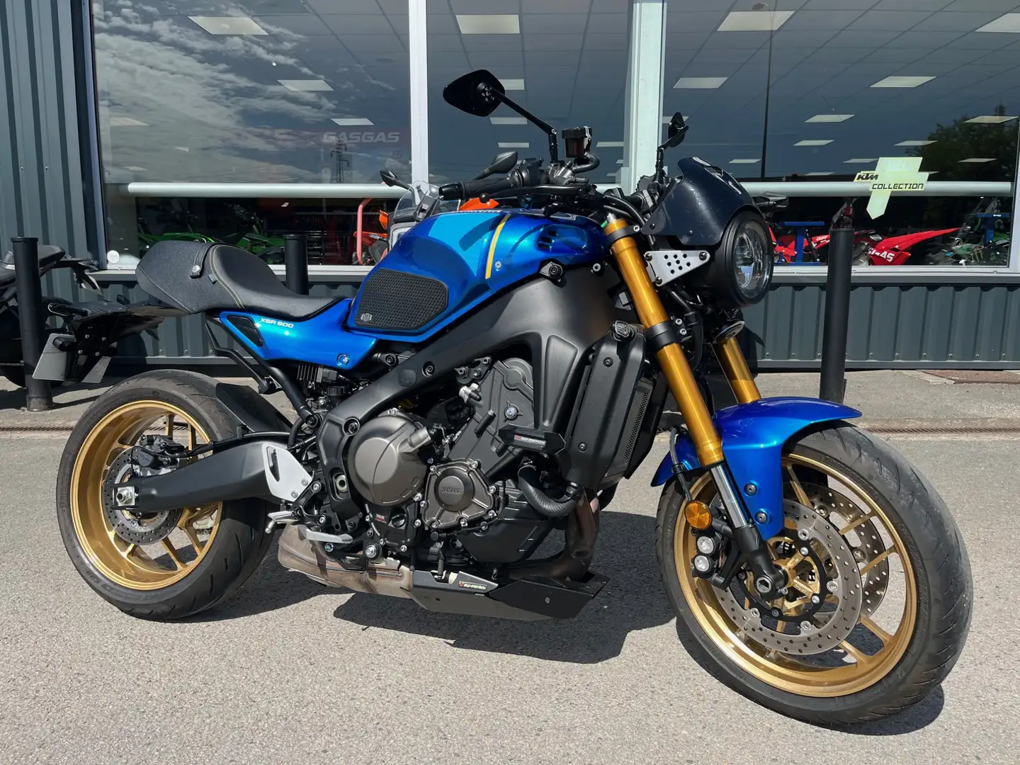 Yamaha XSR 900 Bleu - 2