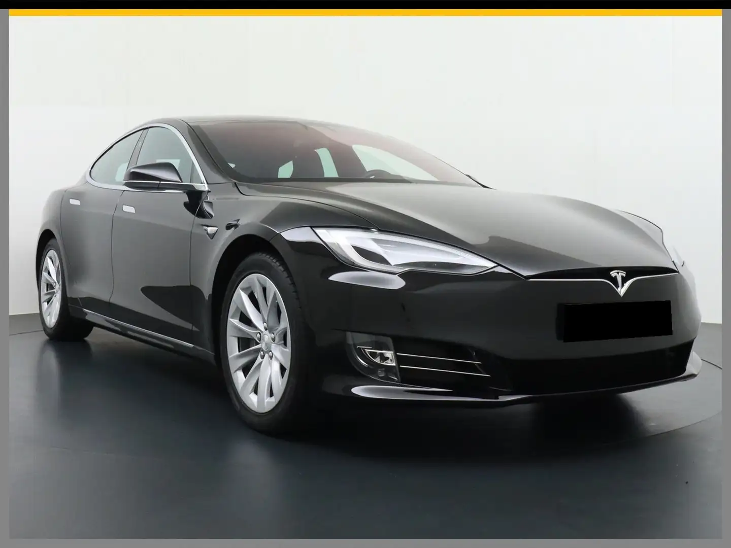 Tesla Model S Model SPerformance Schwarz - 1