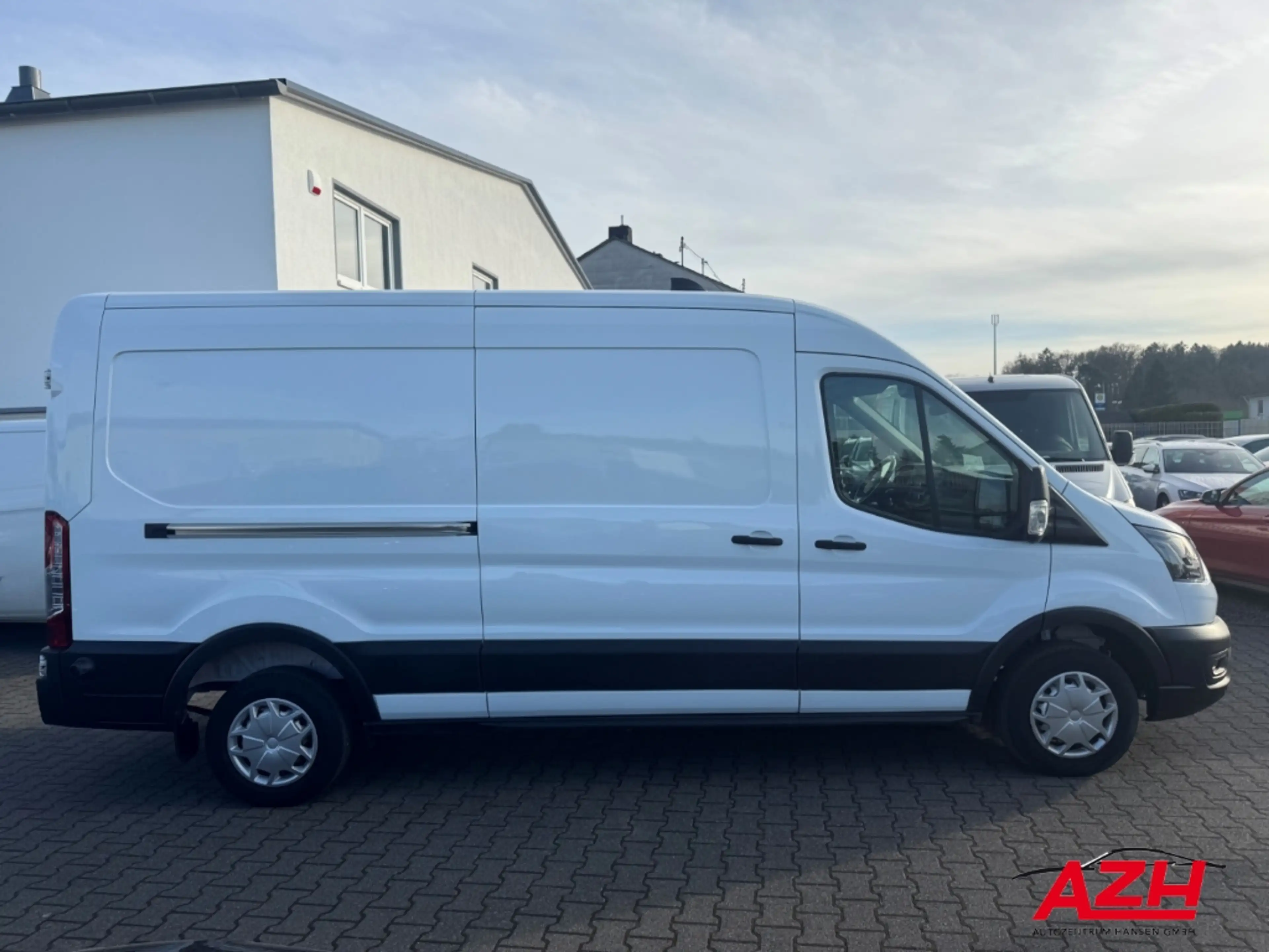 Ford Transit Kasten L3H2 2.0 TDCi Euro 6 — photo 6