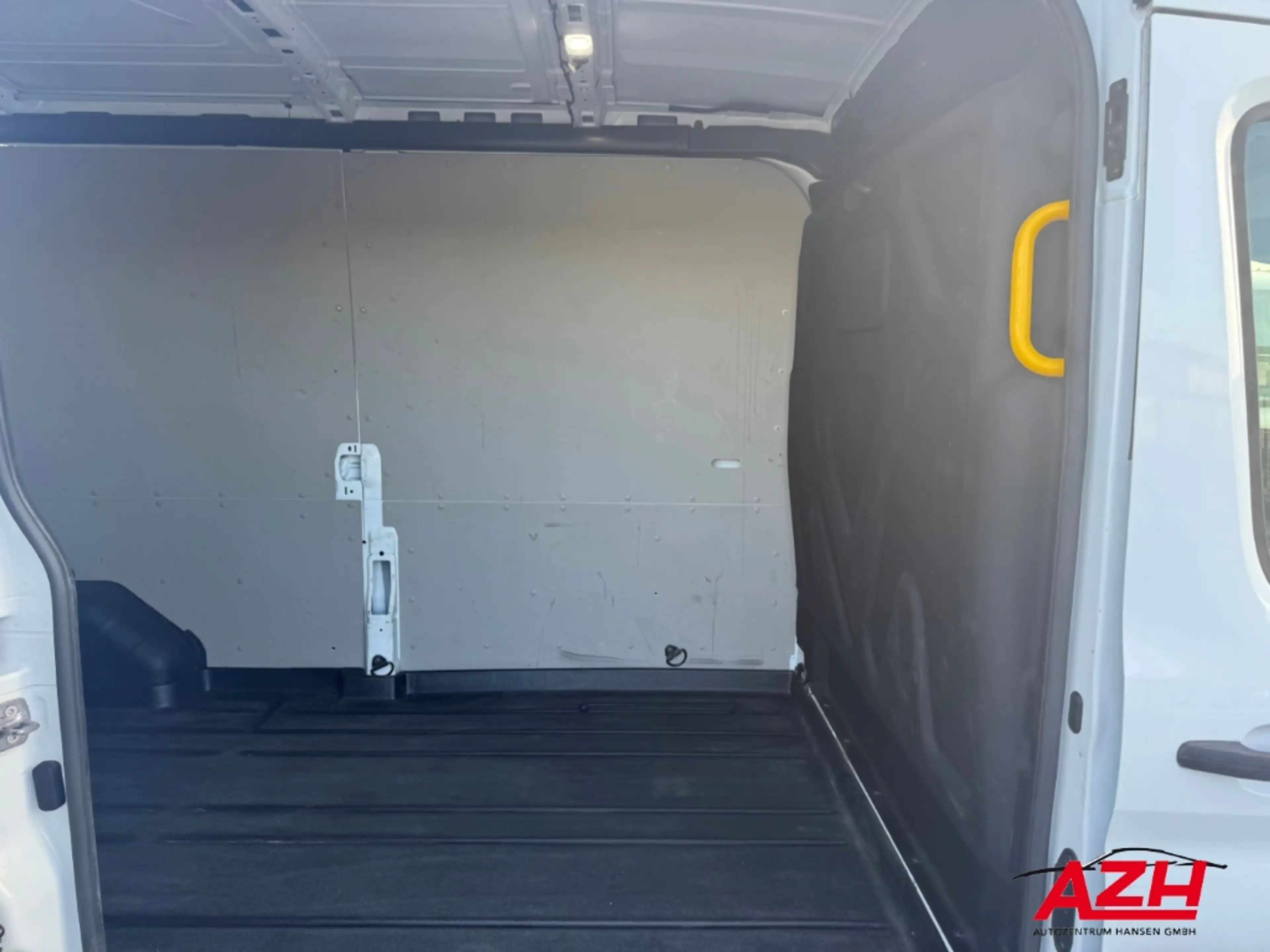 Ford Transit Kasten L3H2 2.0 TDCi Euro 6 — photo 8