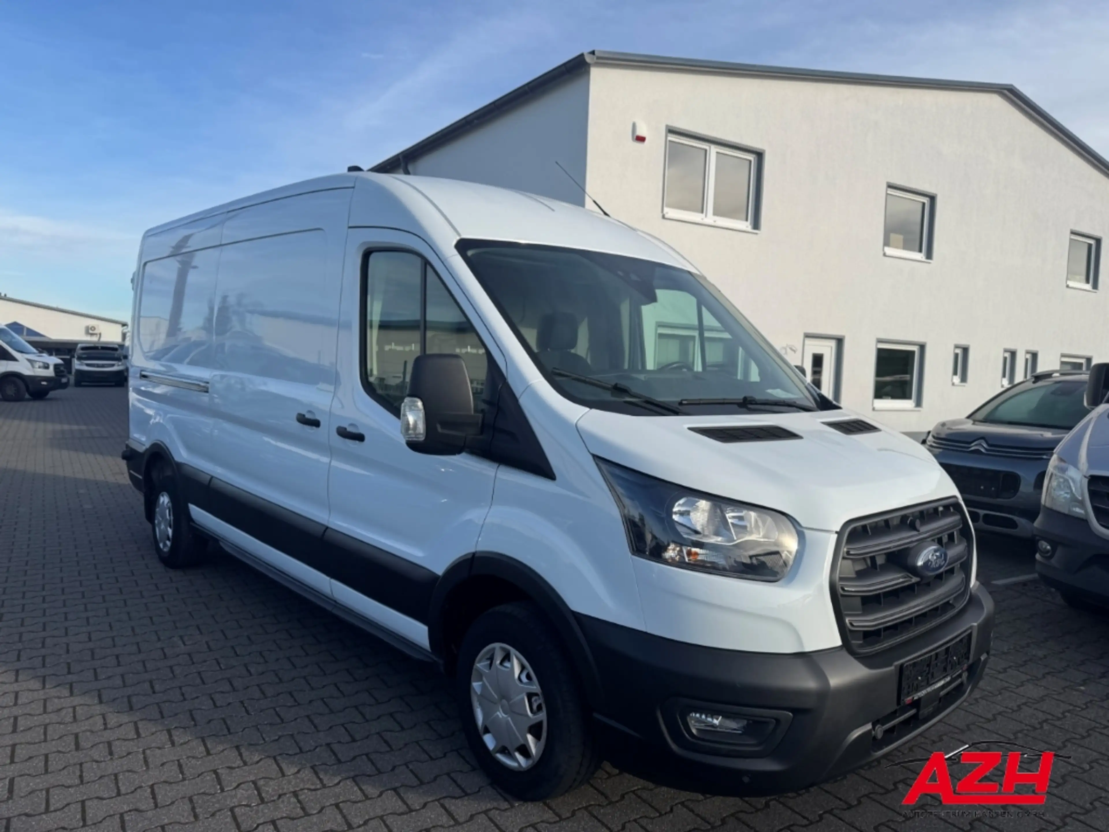 Ford Transit Kasten L3H2 2.0 TDCi Euro 6 — photo 2