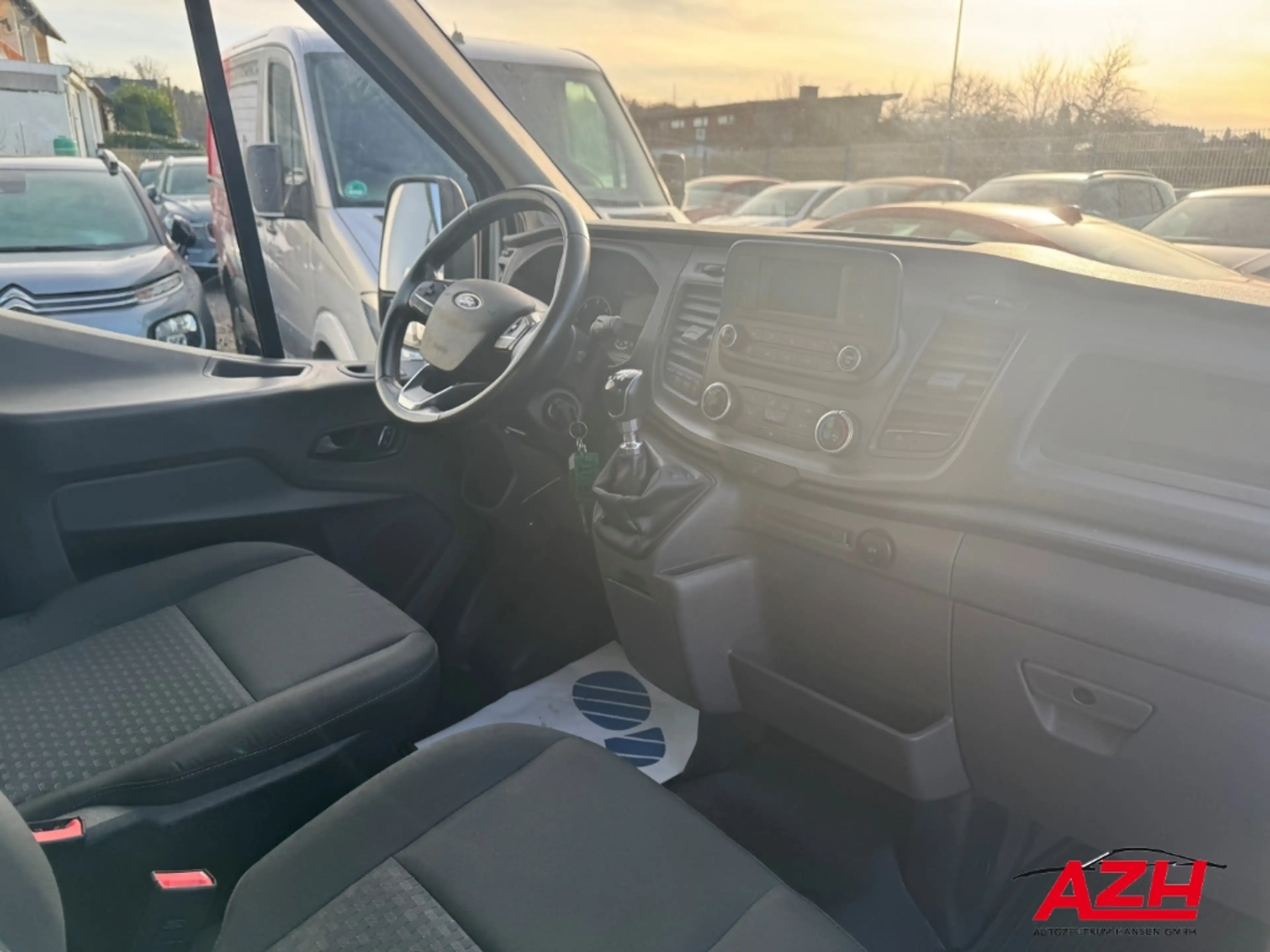 Ford Transit Kasten L3H2 2.0 TDCi Euro 6 — photo 5