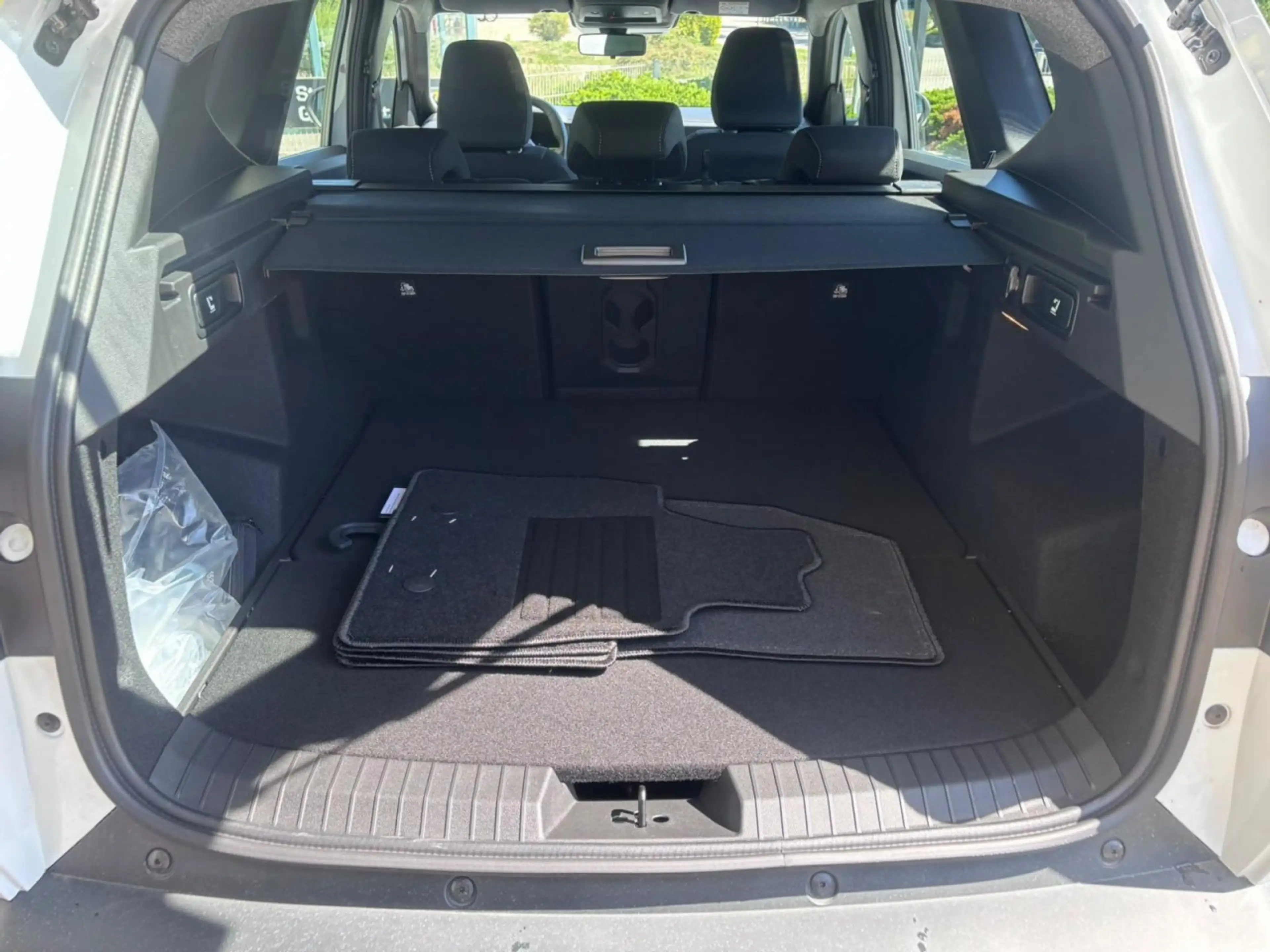 Dacia Bigster Hybrid 155 mit Winter-Plus-Pakett Klima — photo 12