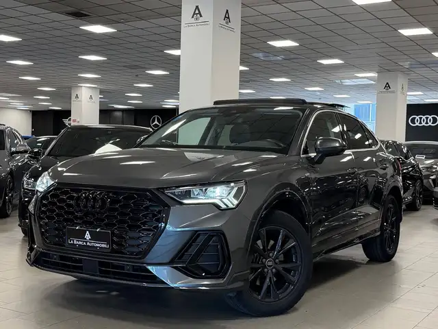 Audi Q3 35 TDI TETTO S line S-tronic