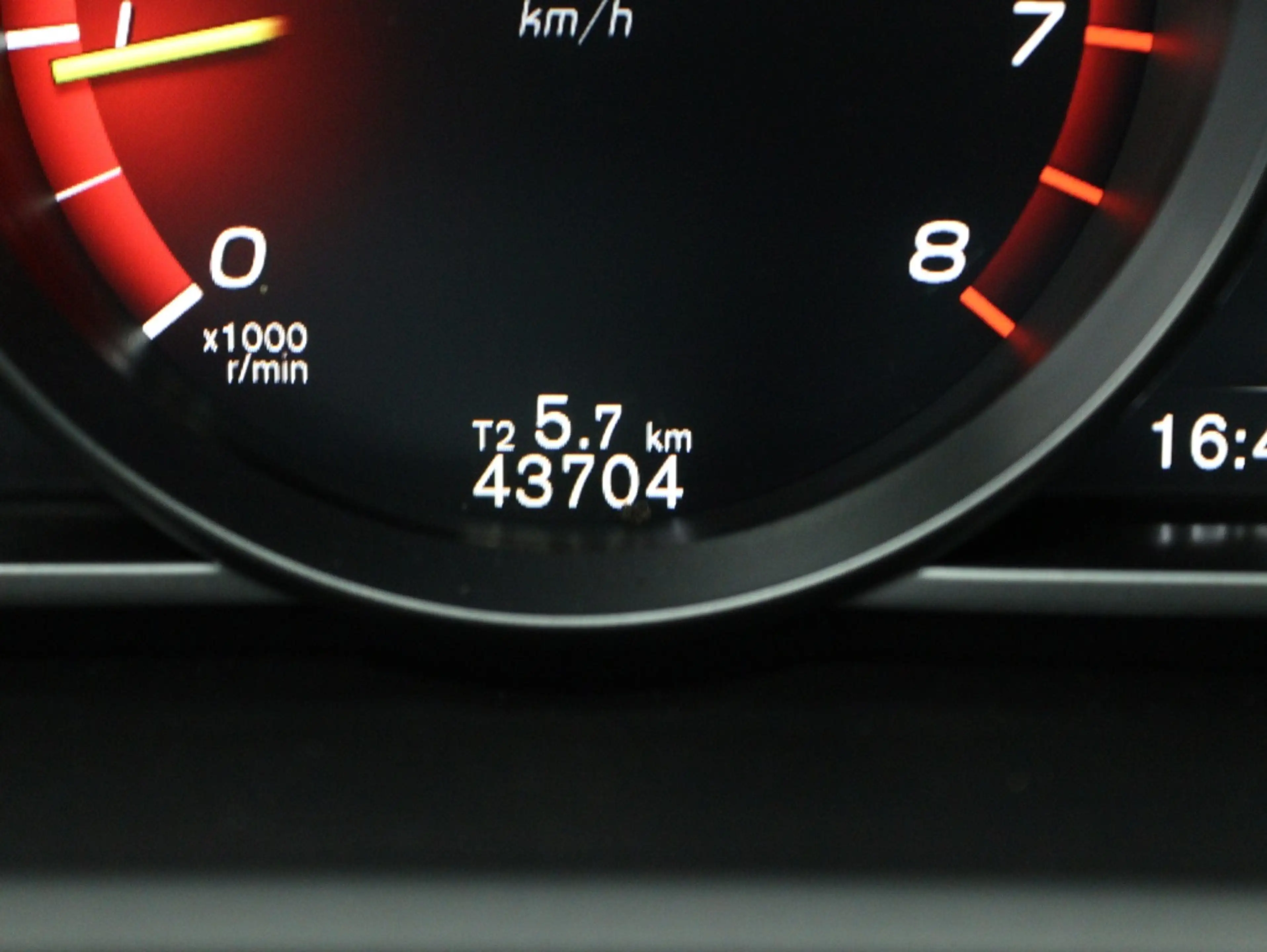 Volvo V40 1.5 T3 Polar+ Sport | Navigatie | StoelVerwarming — photo 4