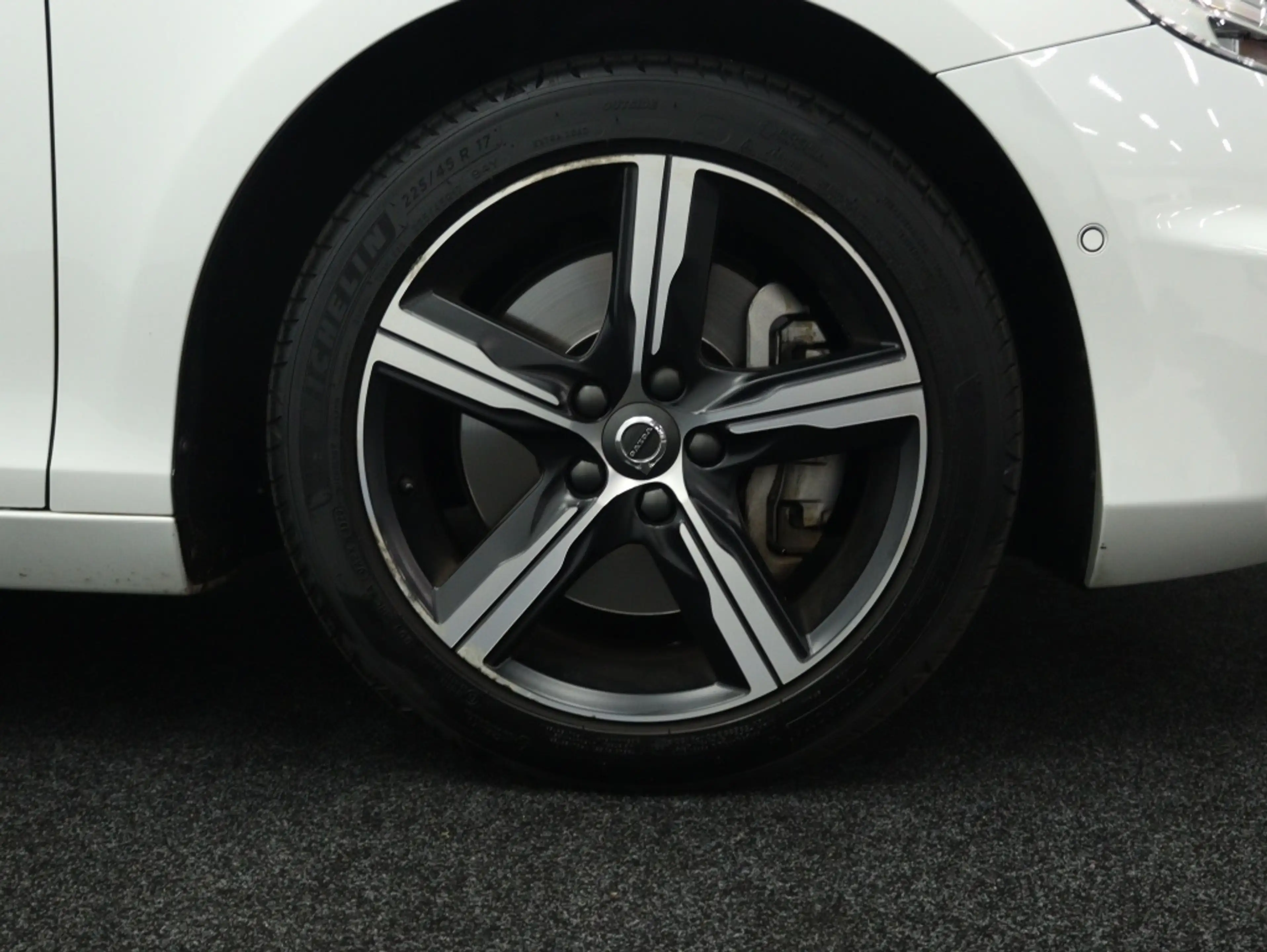 Volvo V40 1.5 T3 Polar+ Sport | Navigatie | StoelVerwarming — photo 6