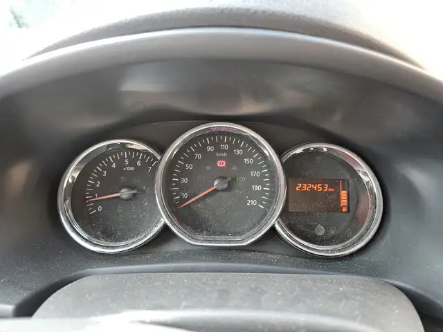 Dacia Logan view 7