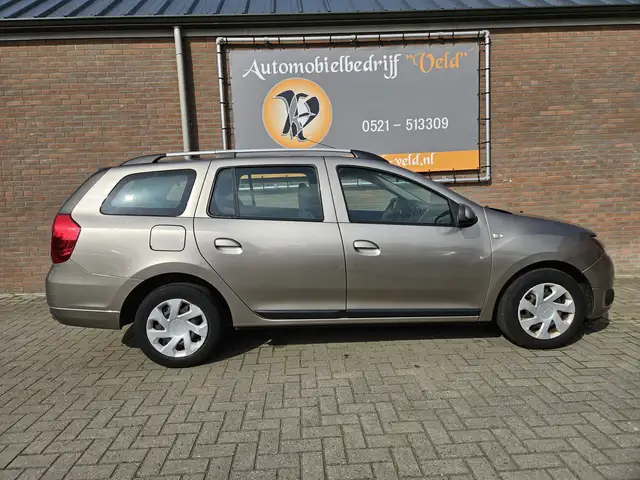 Dacia Logan view 24
