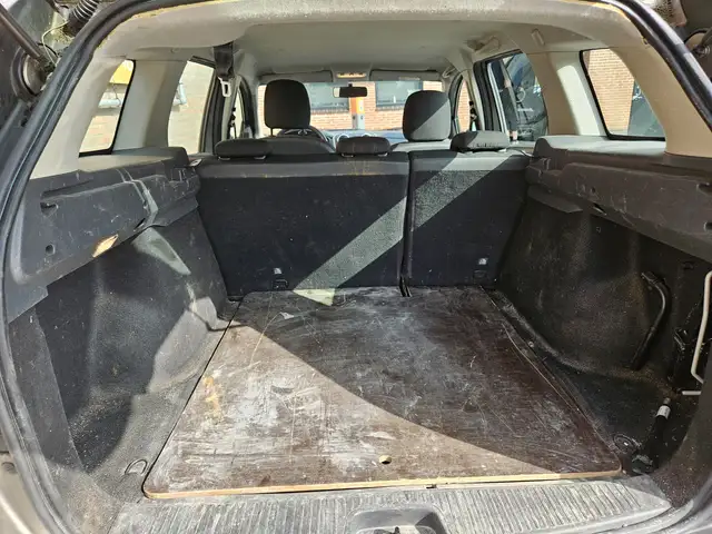 Dacia Logan view 23