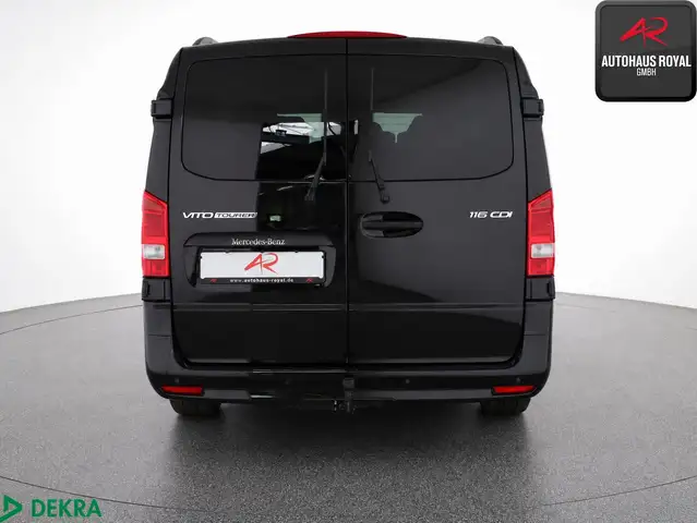 Mercedes-Benz Vito view 4