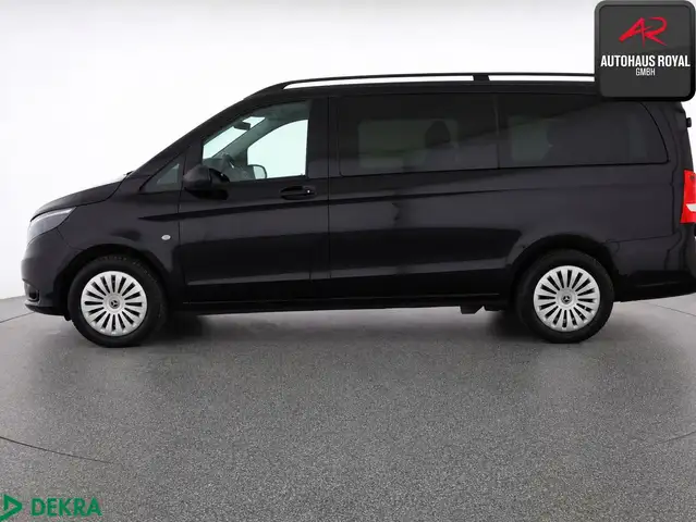 Mercedes-Benz Vito view 2