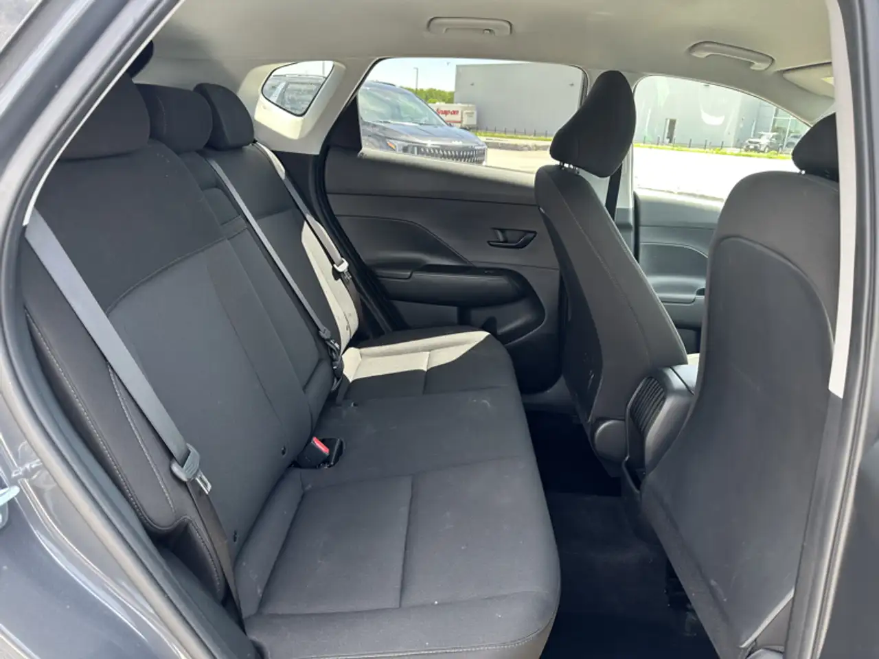 Hyundai KONA снимка Hyundai KONA