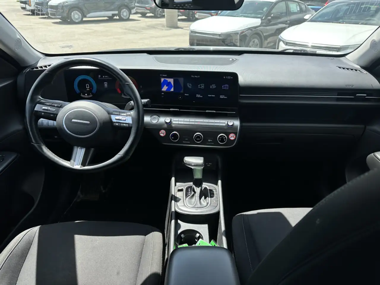 Hyundai KONA снимка Hyundai KONA