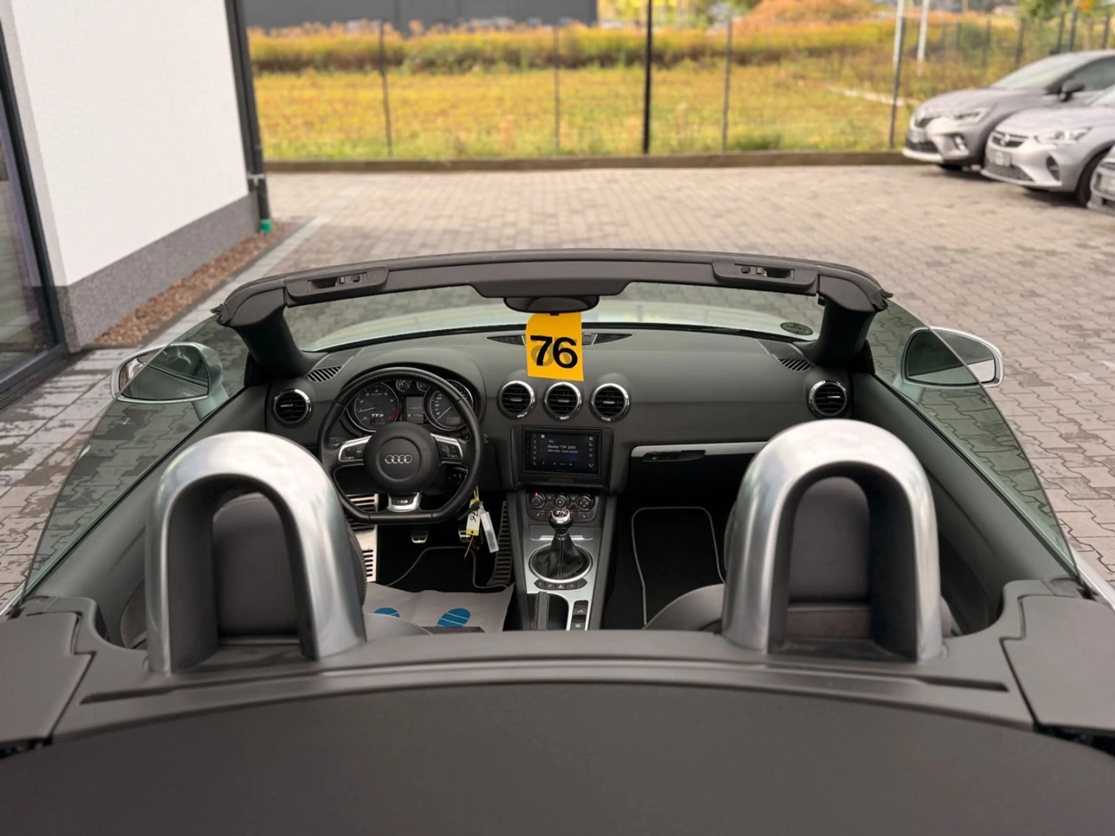 Audi TTS Roadster 2.0 TFSI quattro S line Xenon S — photo 11
