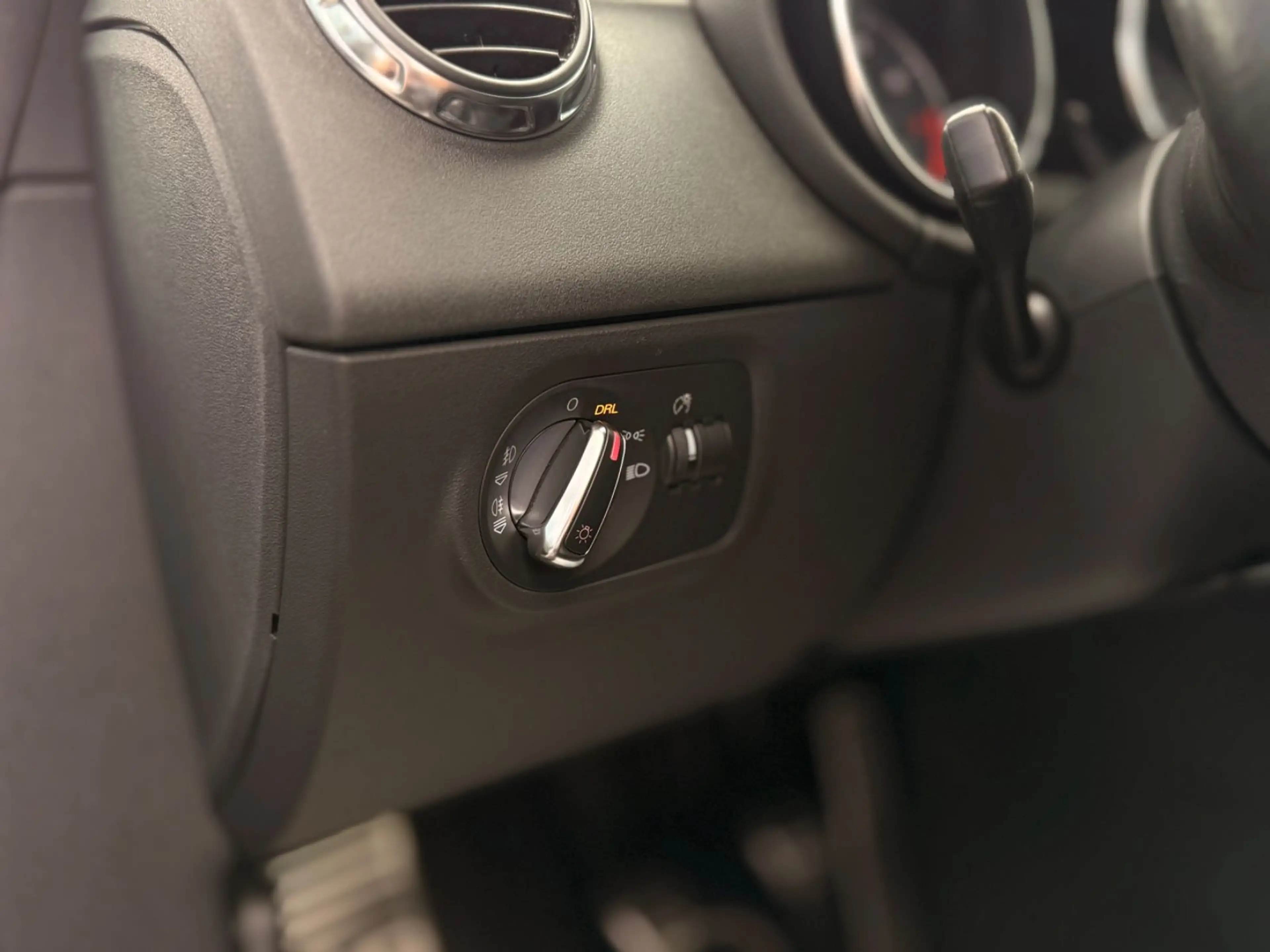 Audi TTS Roadster 2.0 TFSI quattro S line Xenon S — photo 15