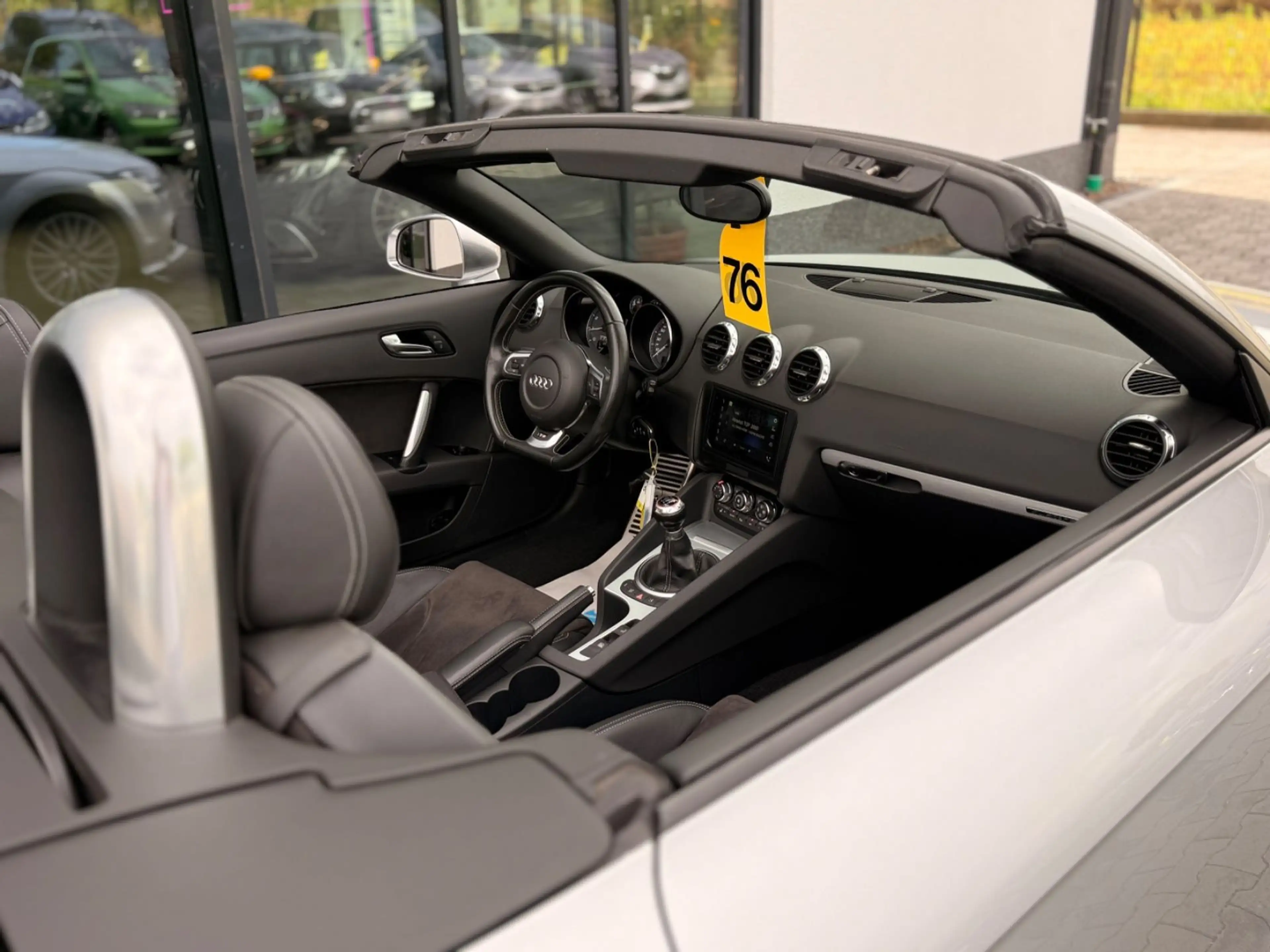 Audi TTS Roadster 2.0 TFSI quattro S line Xenon S — photo 13
