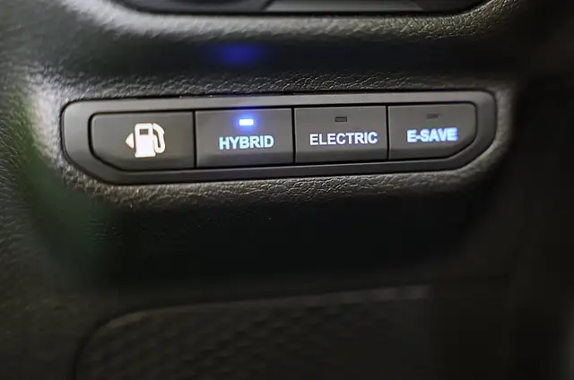 Jeep Wrangler view 26