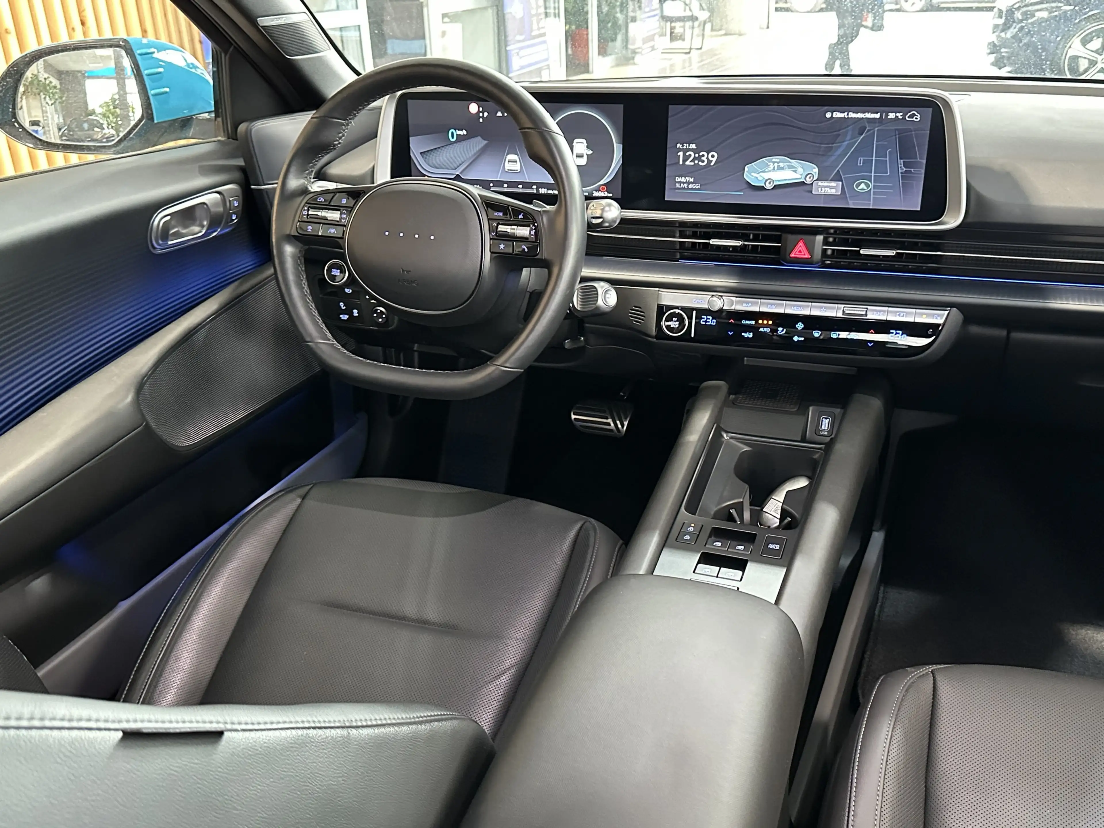 Hyundai IONIQ 6 Uniq Leder HUD Memory 360Cam BOSE 4WD — photo 15