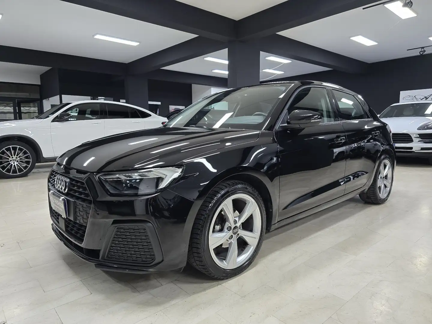 Audi A1 A1 Sportback 25 1.0 tfsi Admired my20 Nero - 1