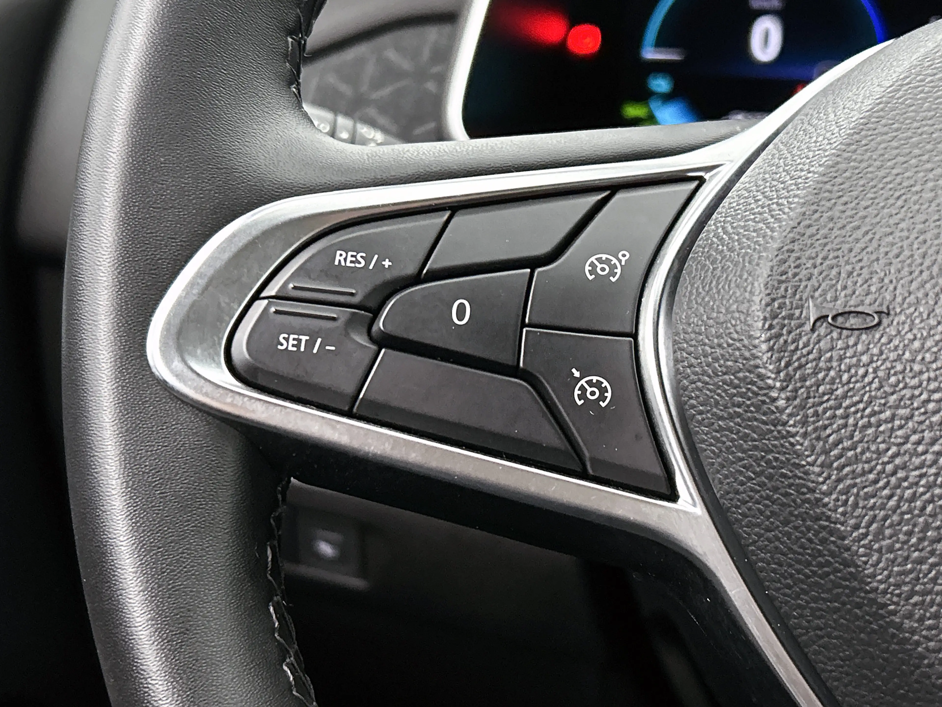 Renault ZOE R135 Iconic 52 kWh Camera, CarPlay, Bose — photo 8