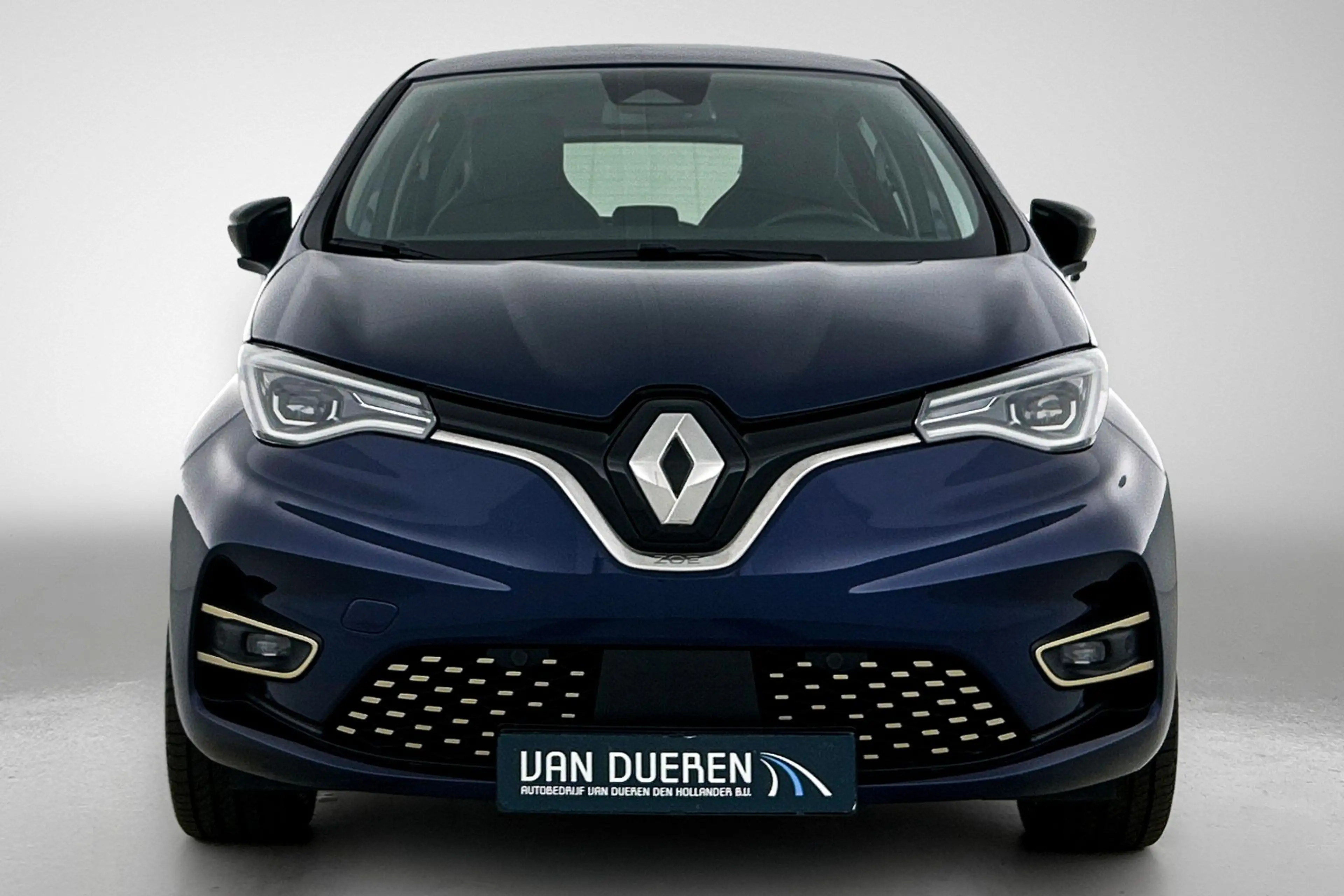 Renault ZOE R135 Iconic 52 kWh Camera, CarPlay, Bose — photo 13