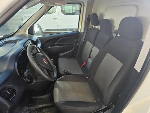 Fiat Doblo view 9