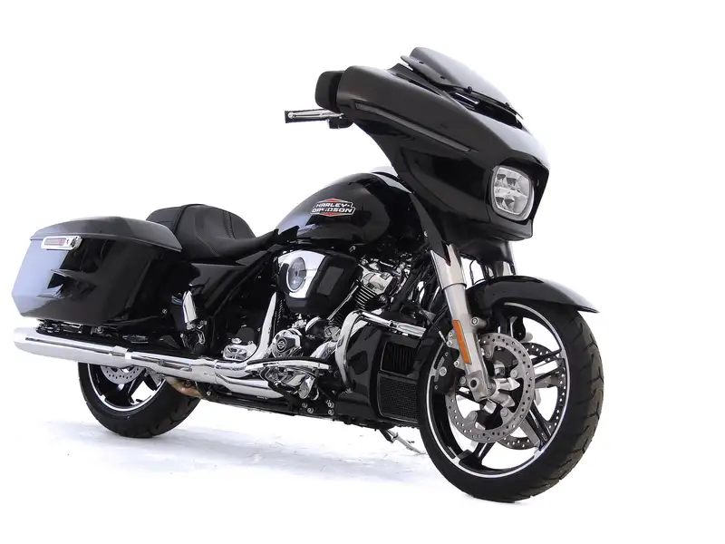 Harley-Davidson Street Glide - foto 5