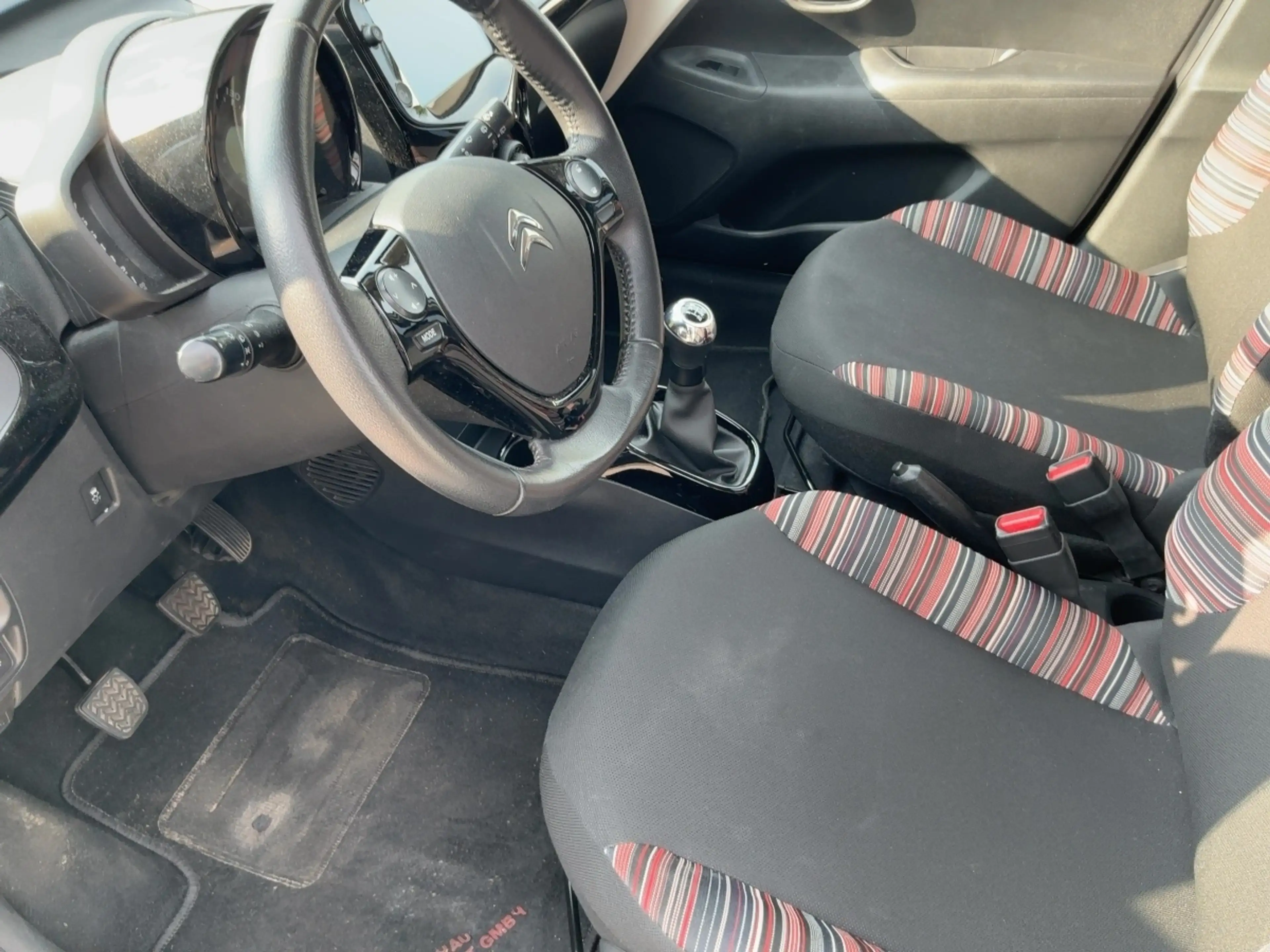 Citroen C1 Airscape Shine — photo 6