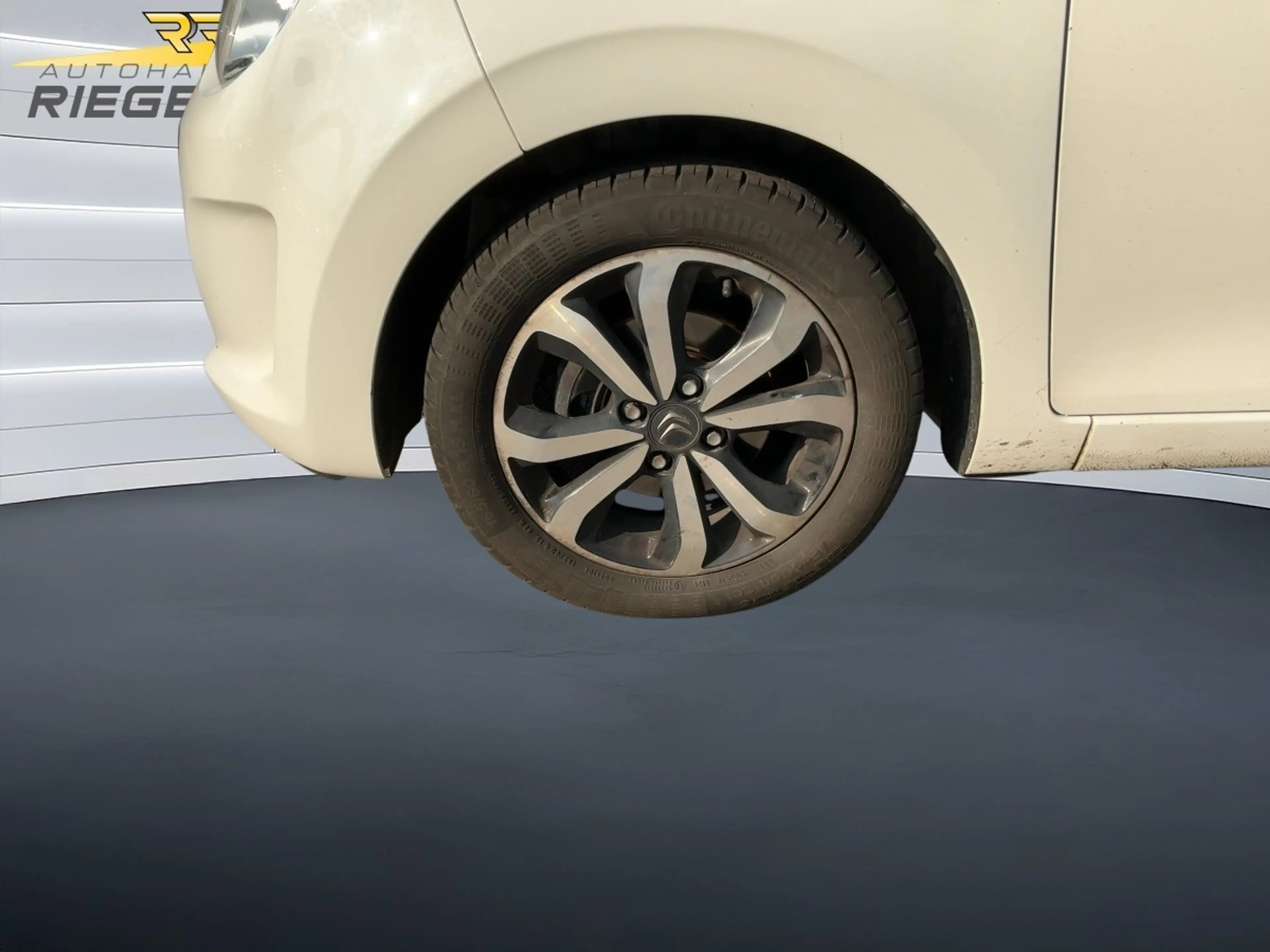 Citroen C1 Airscape Shine — photo 9