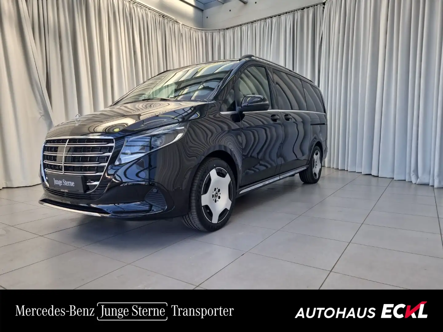 Mercedes-Benz V 300 d 4MATIC EXCLUSIVE Lang AHK Winterp. SpurW Schwarz - 1