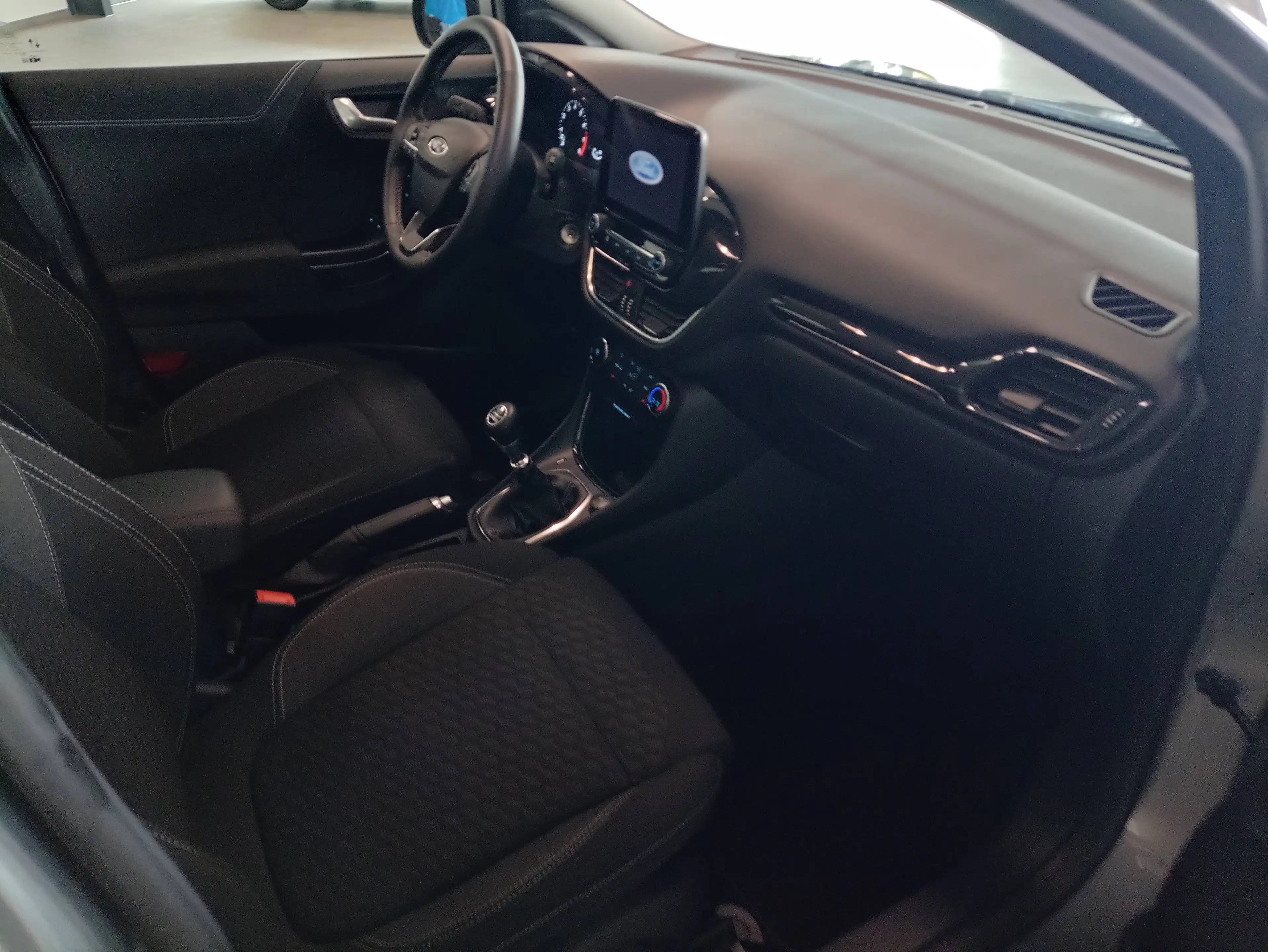 Ford Puma Puma 1.0 EcoBoost Hybrid TITANIUM — photo 13