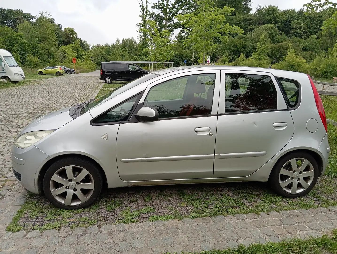 Mitsubishi Colt 1.3 Automatik Invite - 2