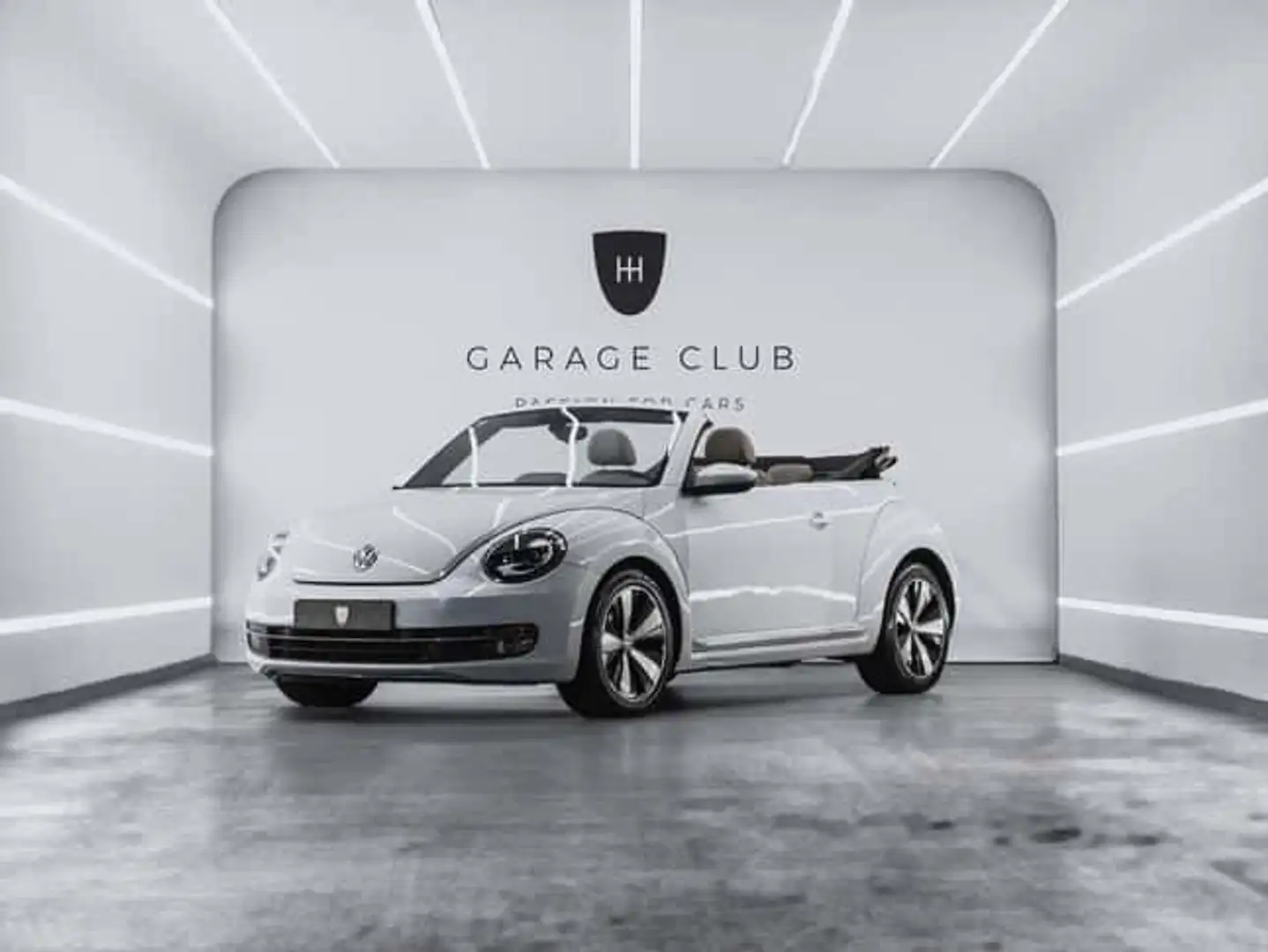 Volkswagen Beetle Cabrio 2.0TDI R-Line DSG 140 - 1