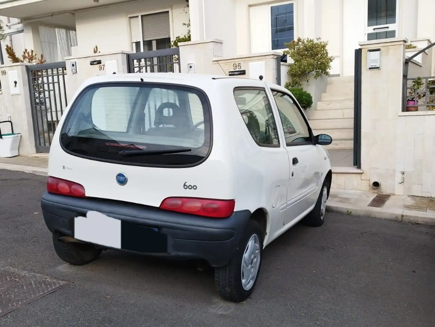 Fiat 600 1.1 Blanc - 1