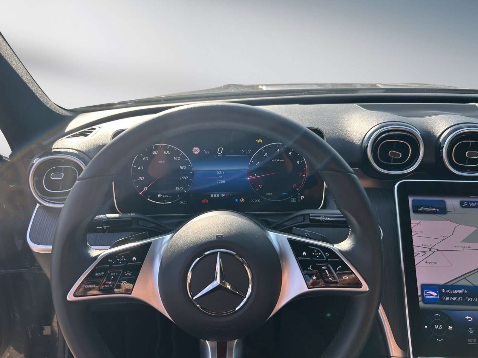Mercedes-Benz C 180