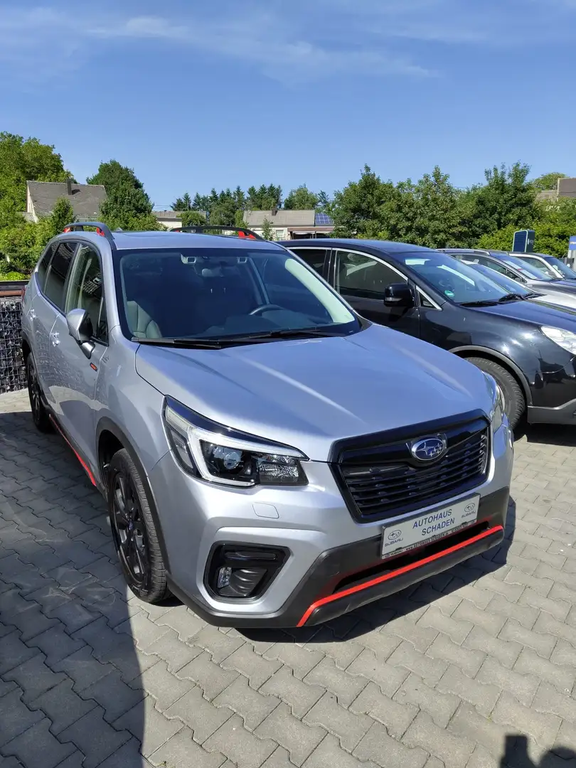Subaru Forester 2.0ie EDIT. SPORT 40*4X4*WERKSGARANTIE BIS 11/2026 Gris - 1