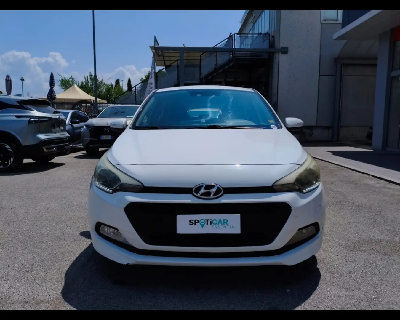 Hyundai i20 5 Porte 1.1 CRDi Comfort Bianco - 2