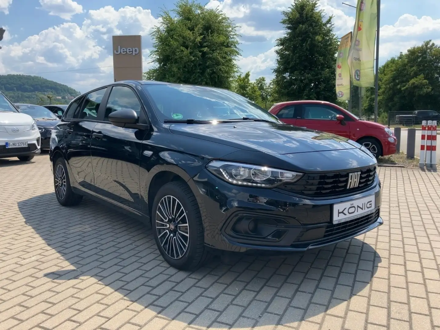 Fiat Tipo 1.5 GSE Mild-Hybrid Klimaautomatik*DAB+*USB Schwarz - 2
