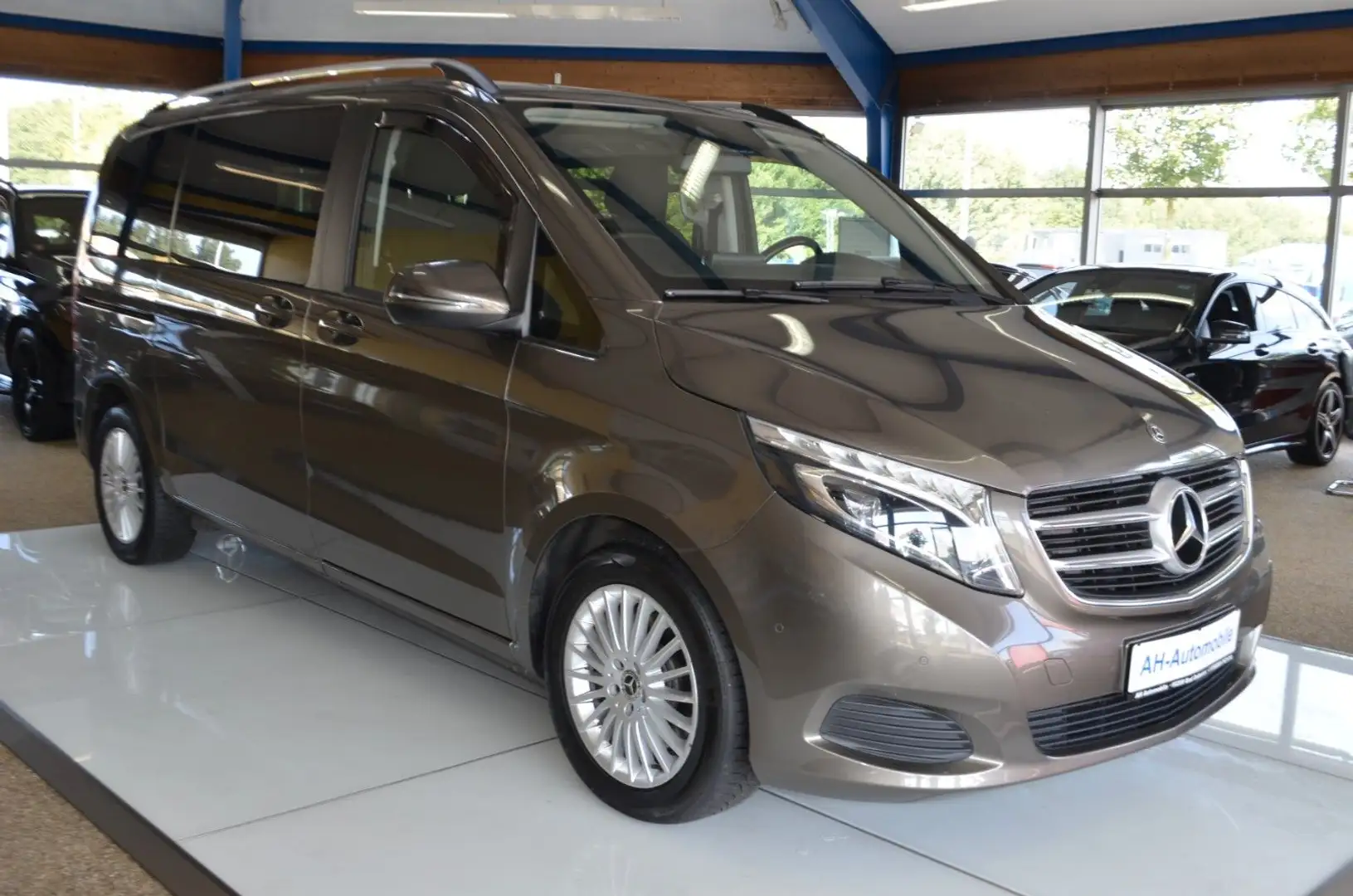 Mercedes-Benz V 220 CDI/d, 250 CDI/BT/d EDITION AUTOMATIK Gri - 2