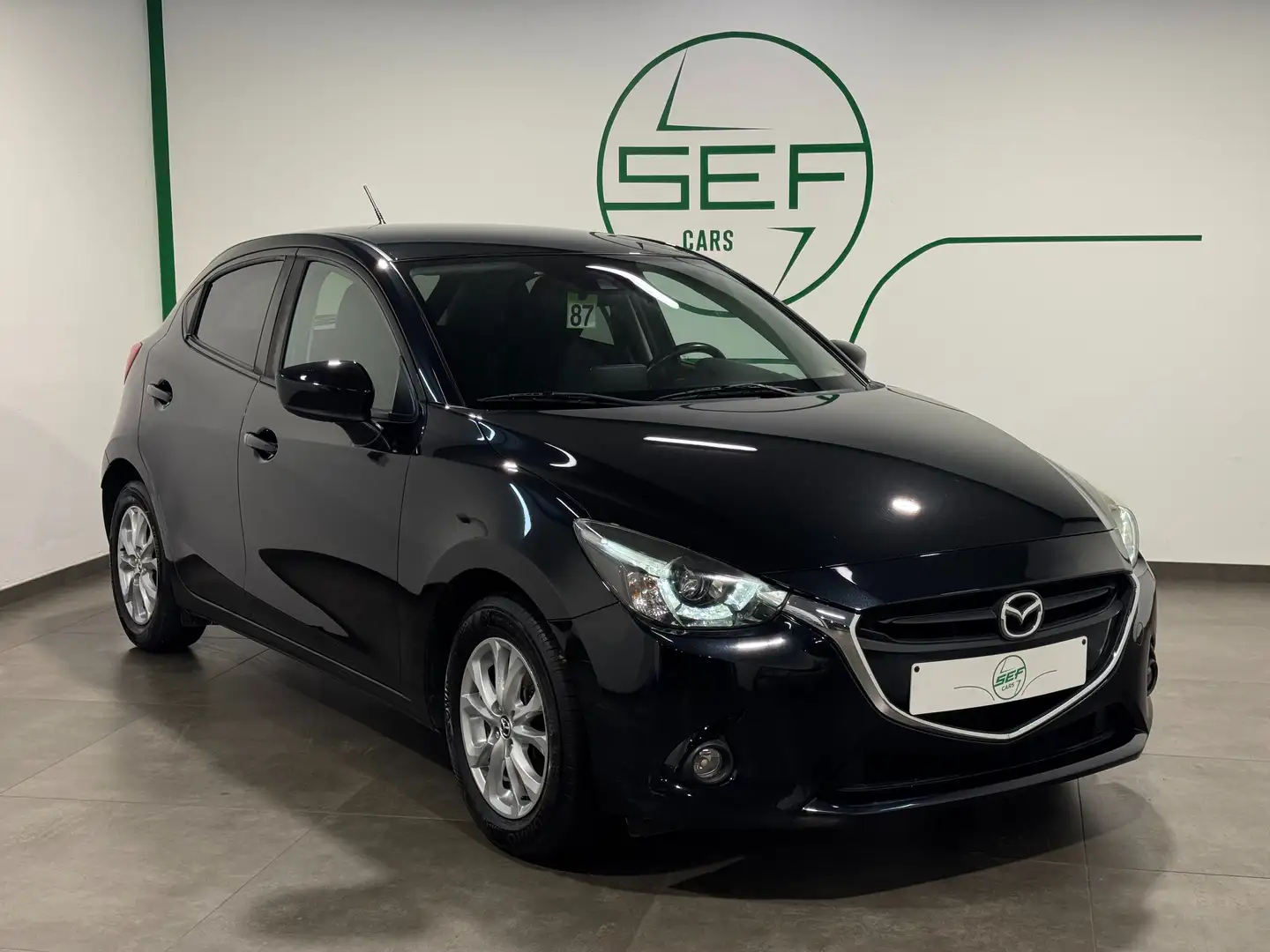 Mazda 2 * 1.5 * Skyactiv-D * Edition * Garantie 12 mois * Noir - 1