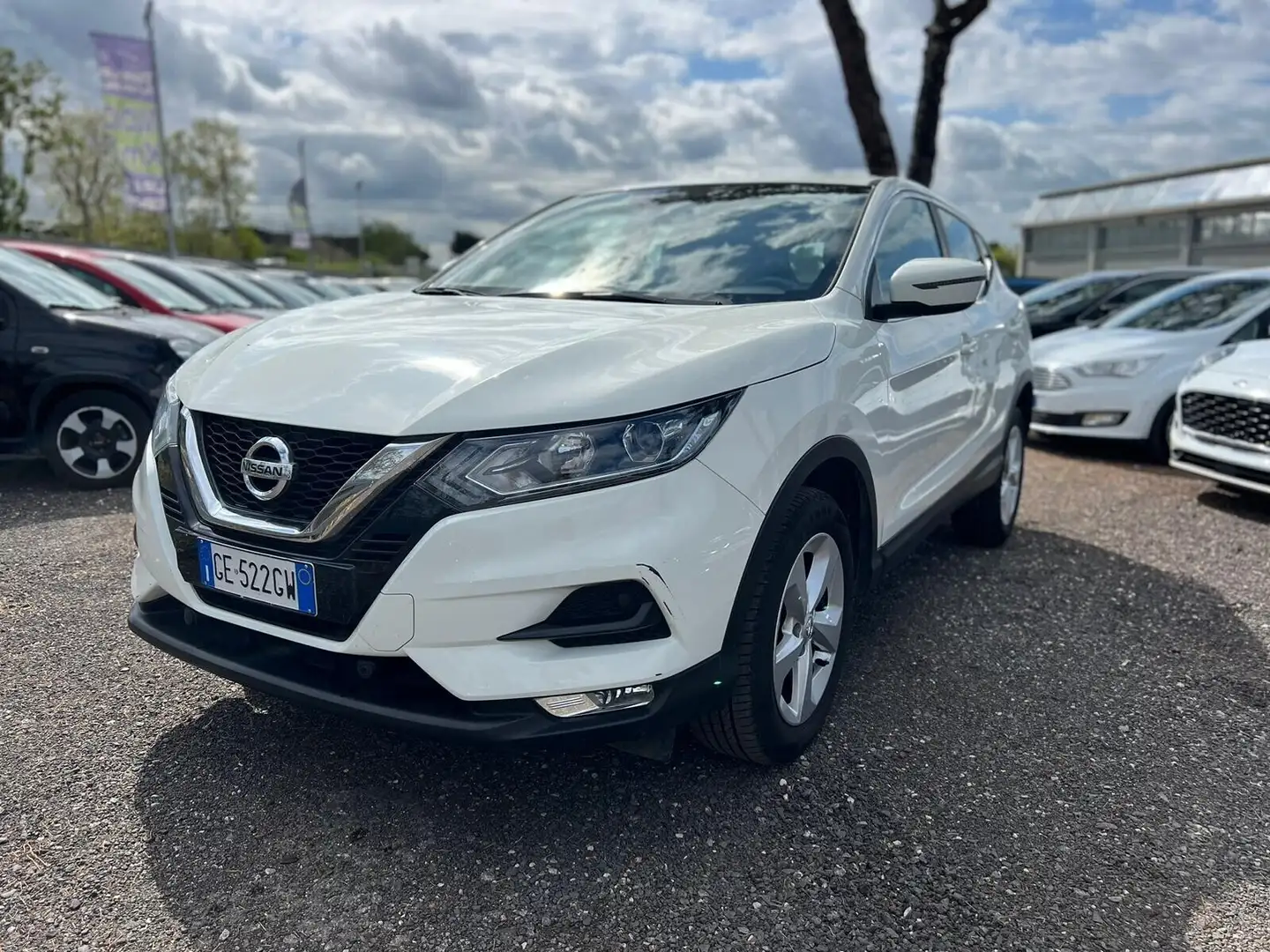 Nissan Qashqai 1.3 DIG-T 140 CV N-Connecta Blanc - 1