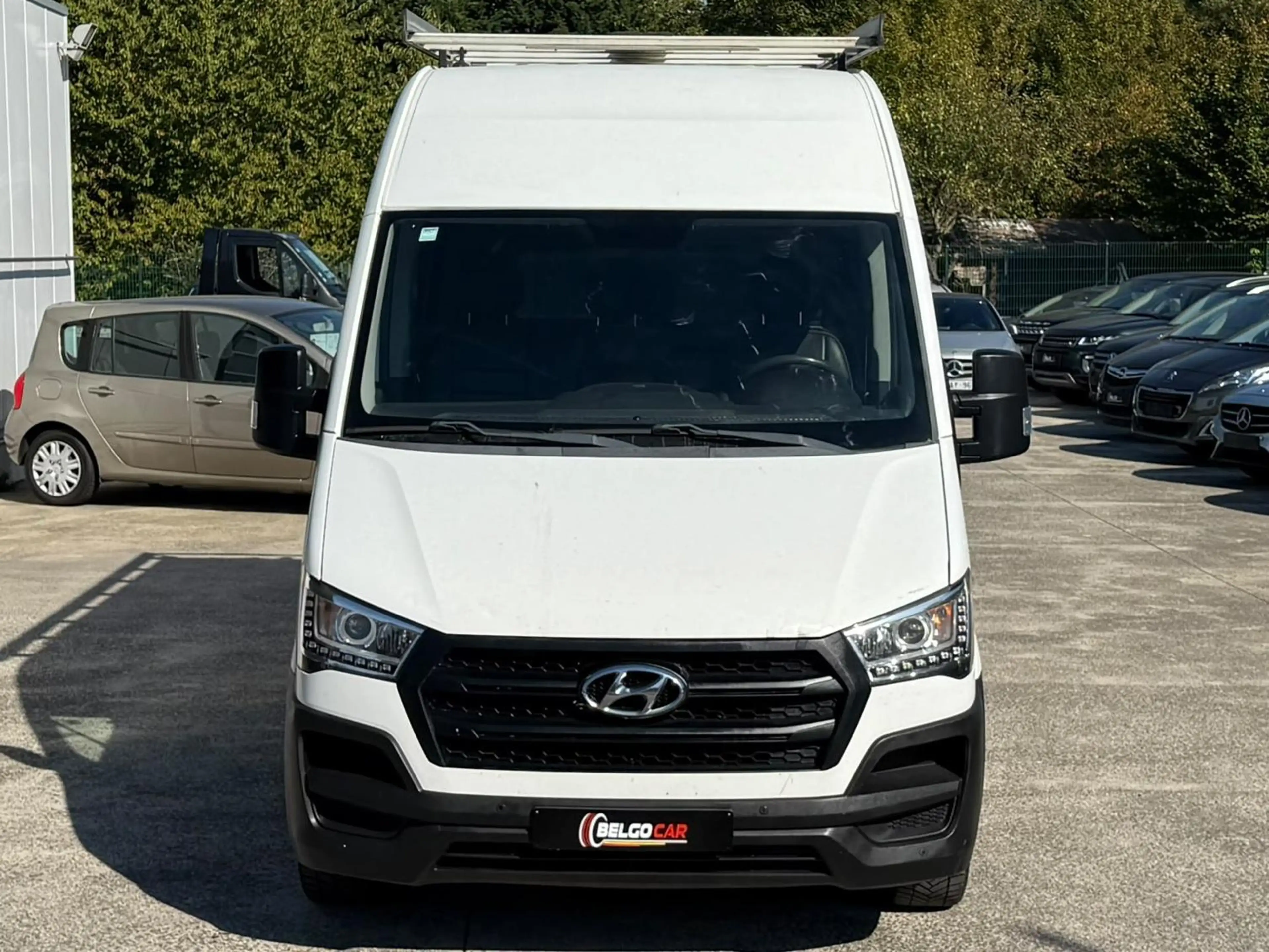Hyundai H 350 2.5 DIESEL - AIRCO - UTILITAIRE - CONTRÔLE TECHNIQUE OK — photo 4