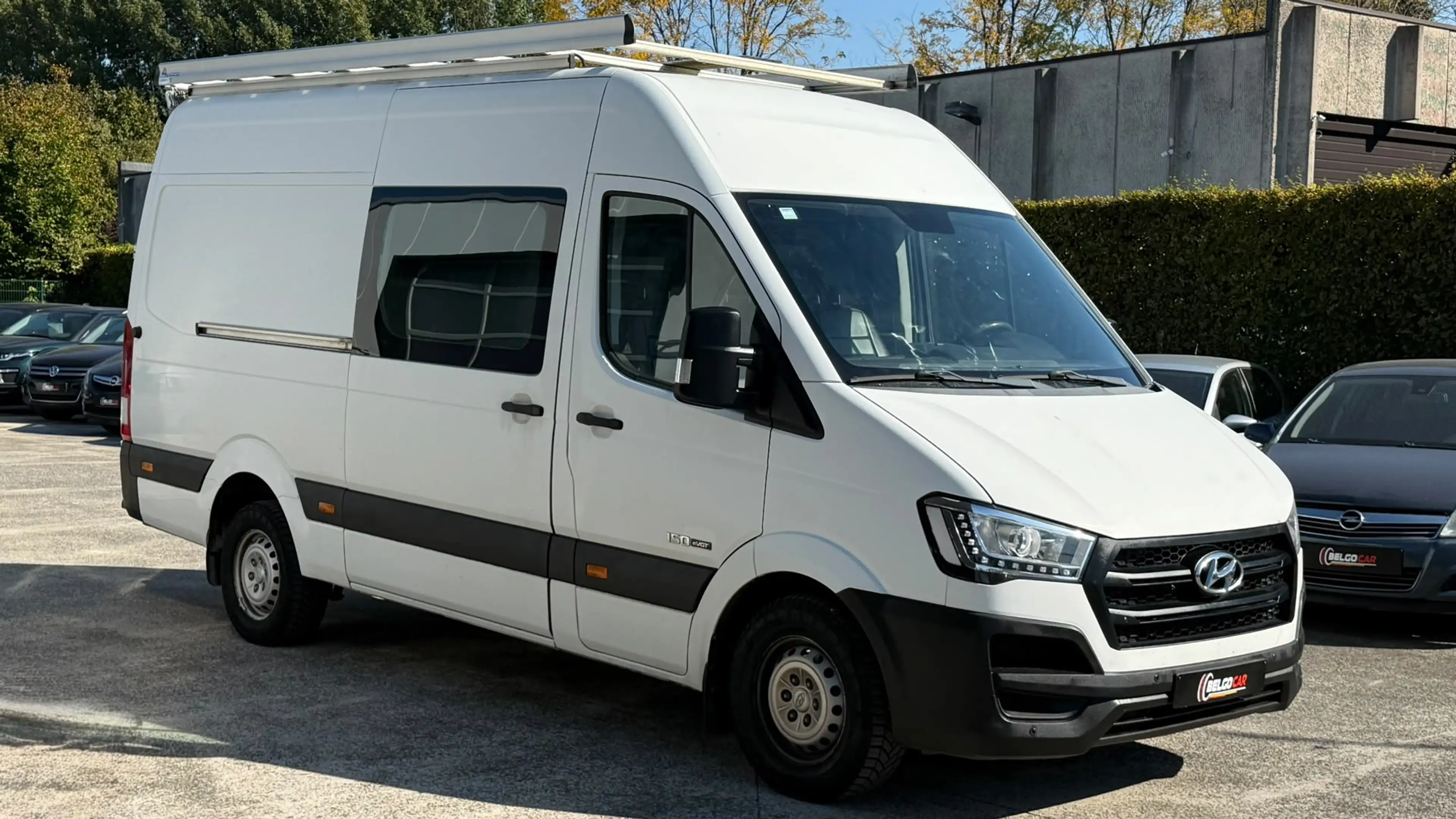 Hyundai H 350 2.5 DIESEL - AIRCO - UTILITAIRE - CONTRÔLE TECHNIQUE OK