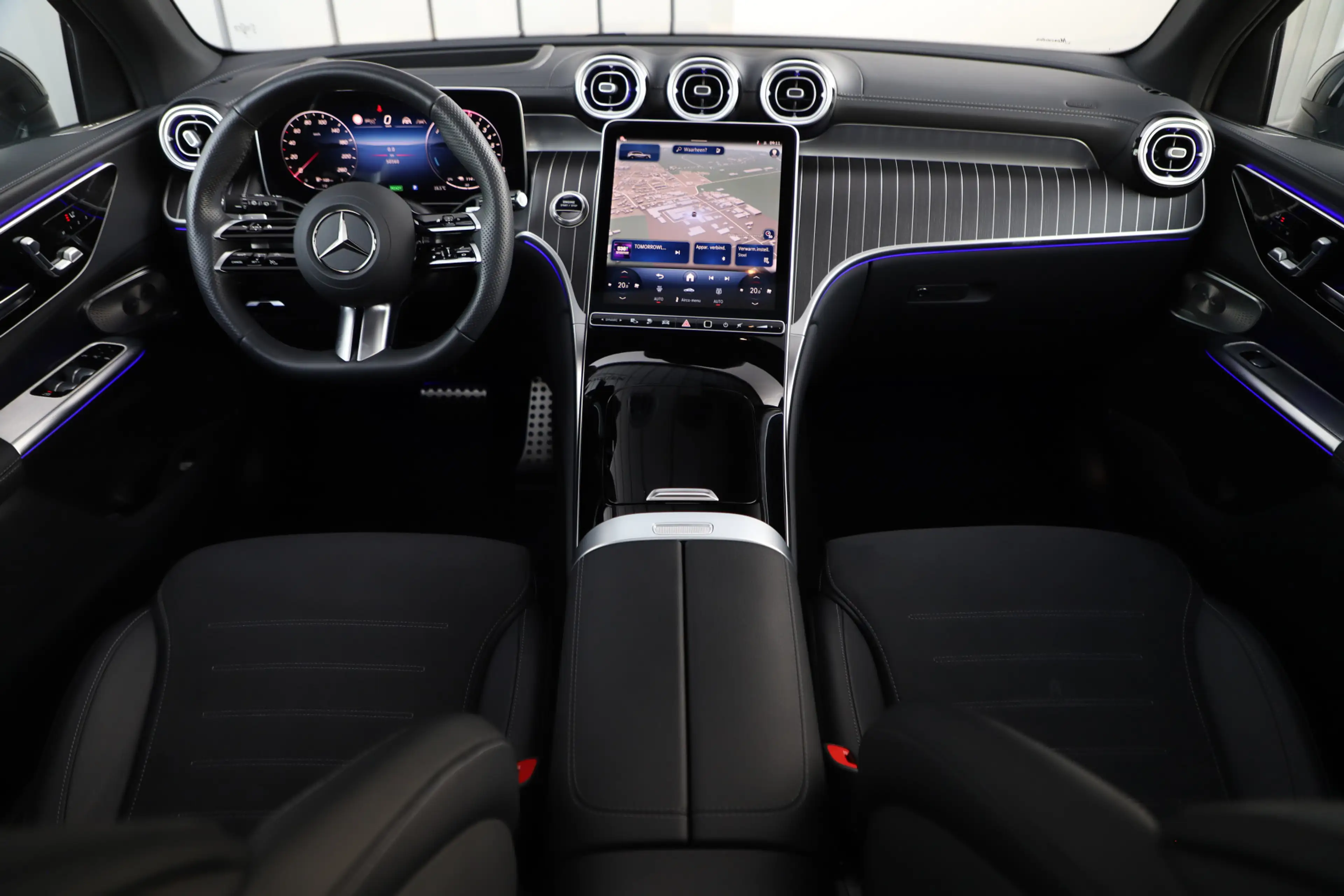Mercedes-Benz GLC 400 400e AMG 4-Matic | 381PK | Head-up | Keyless-go | — photo 4