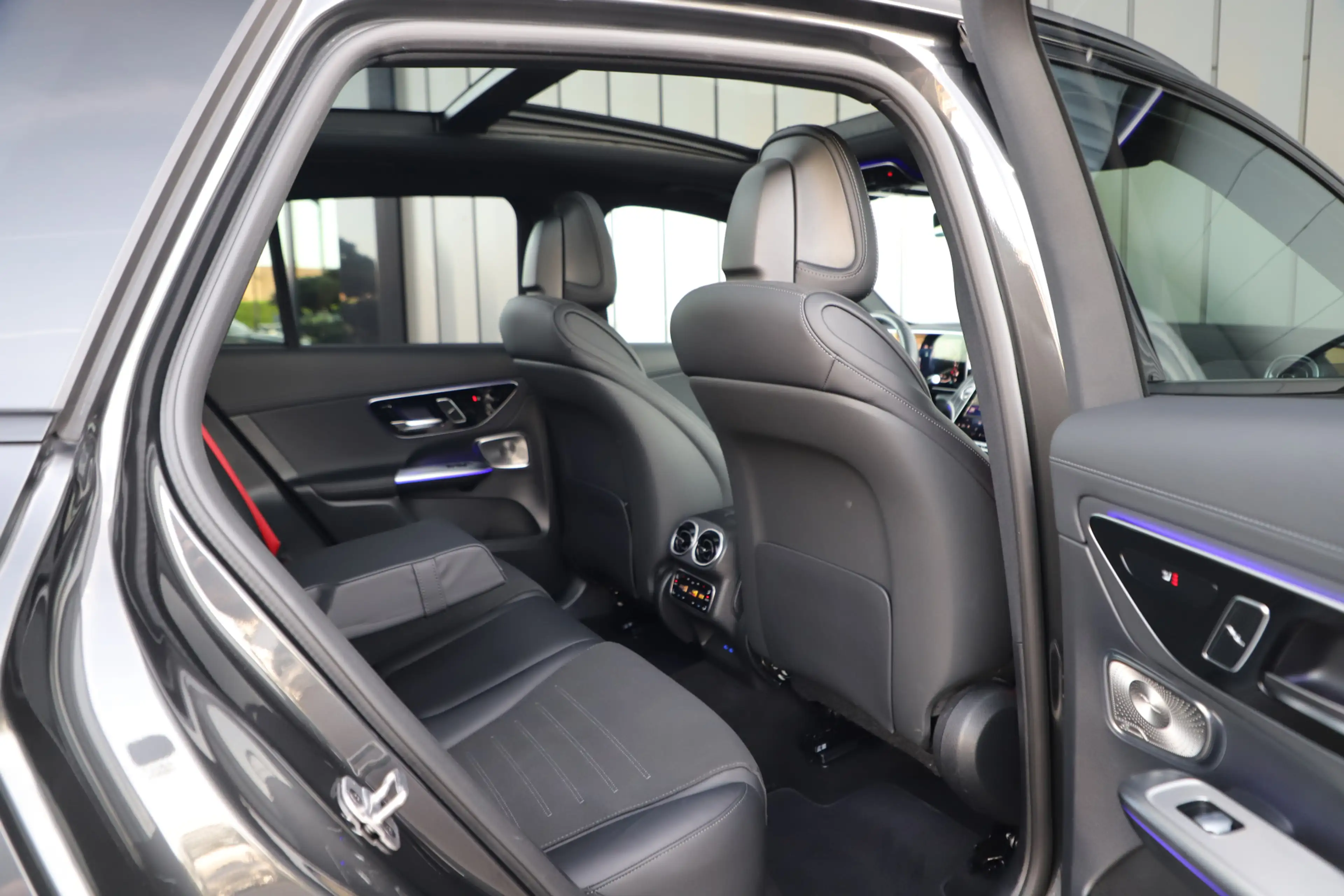 Mercedes-Benz GLC 400 400e AMG 4-Matic | 381PK | Head-up | Keyless-go | — photo 6