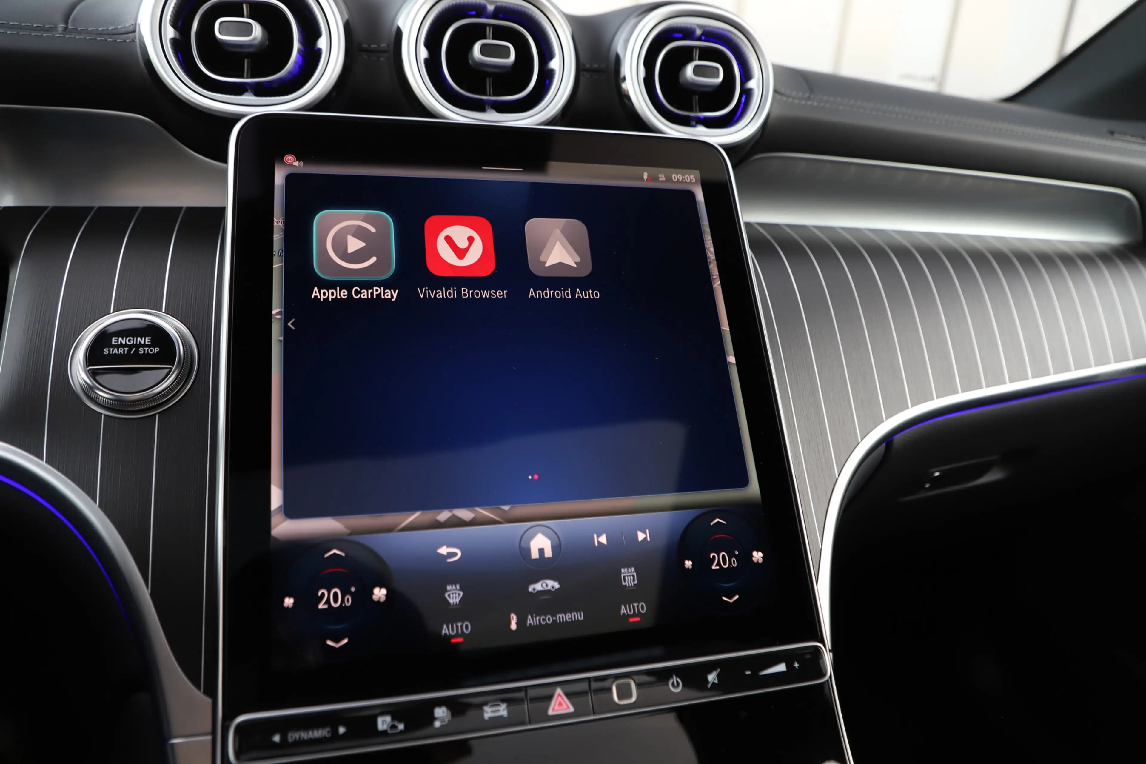 Mercedes-Benz GLC 400 400e AMG 4-Matic | 381PK | Head-up | Keyless-go | — photo 24